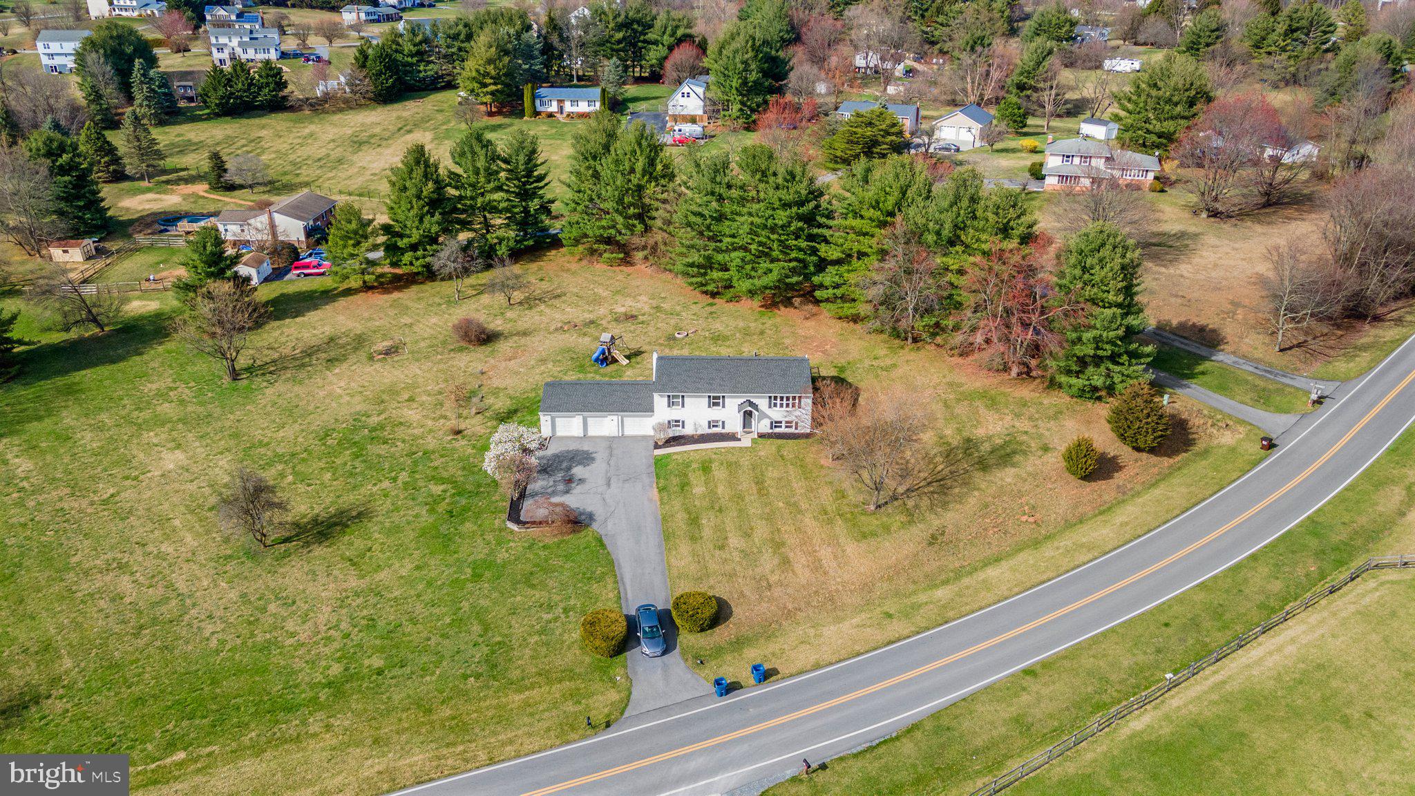 BRADDOCK ESTATES - Residential