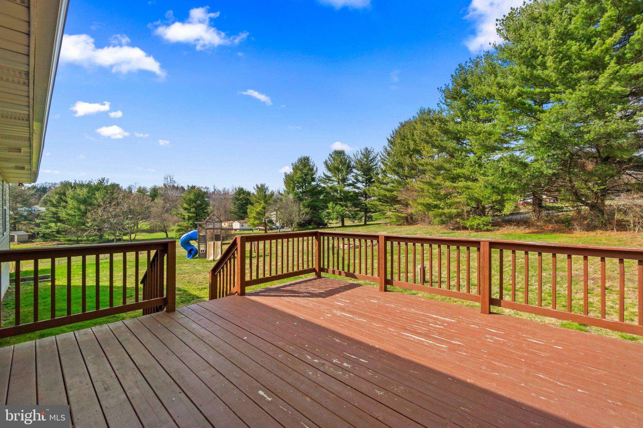 BRADDOCK ESTATES - Residential