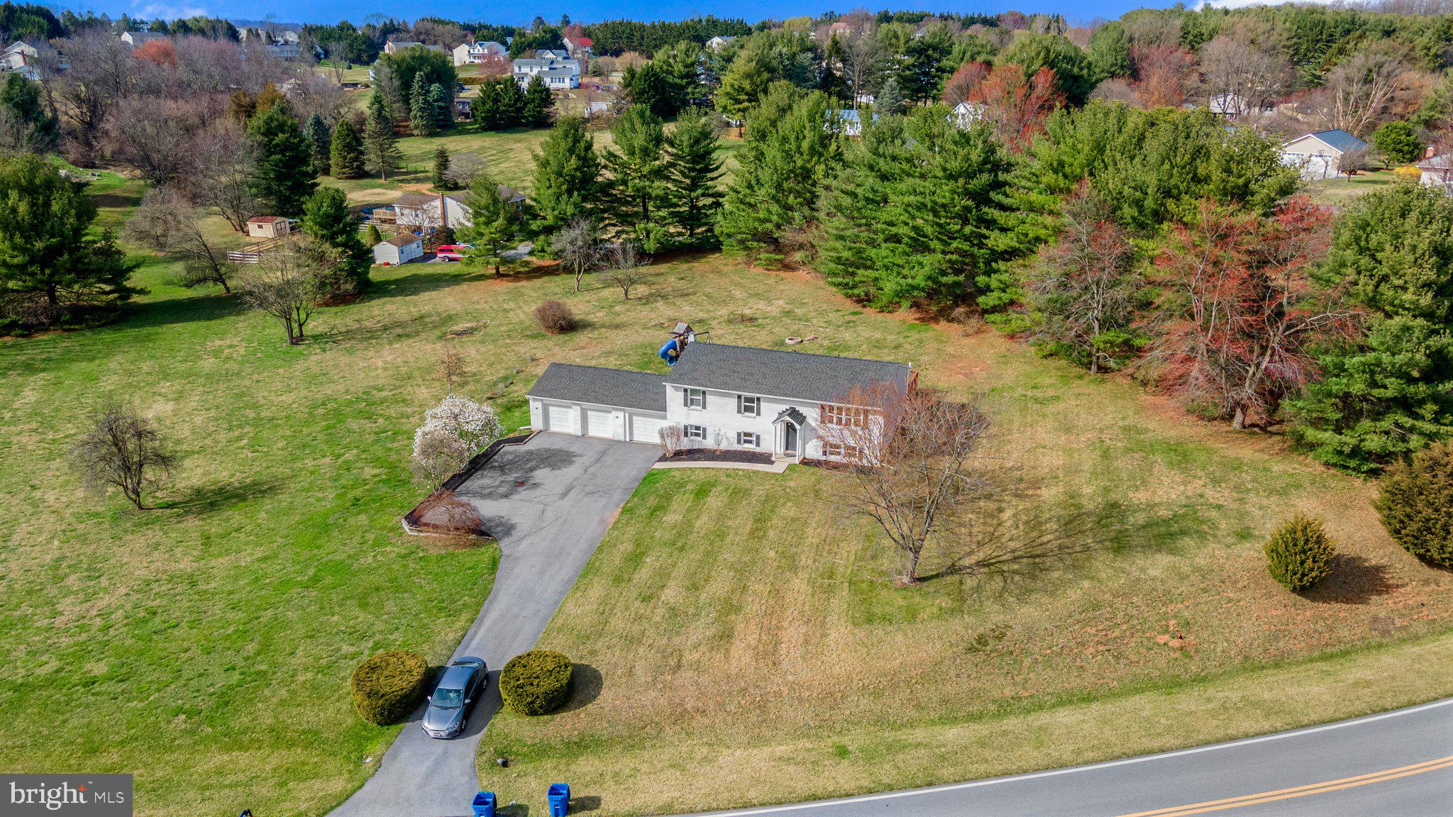 BRADDOCK ESTATES - Residential