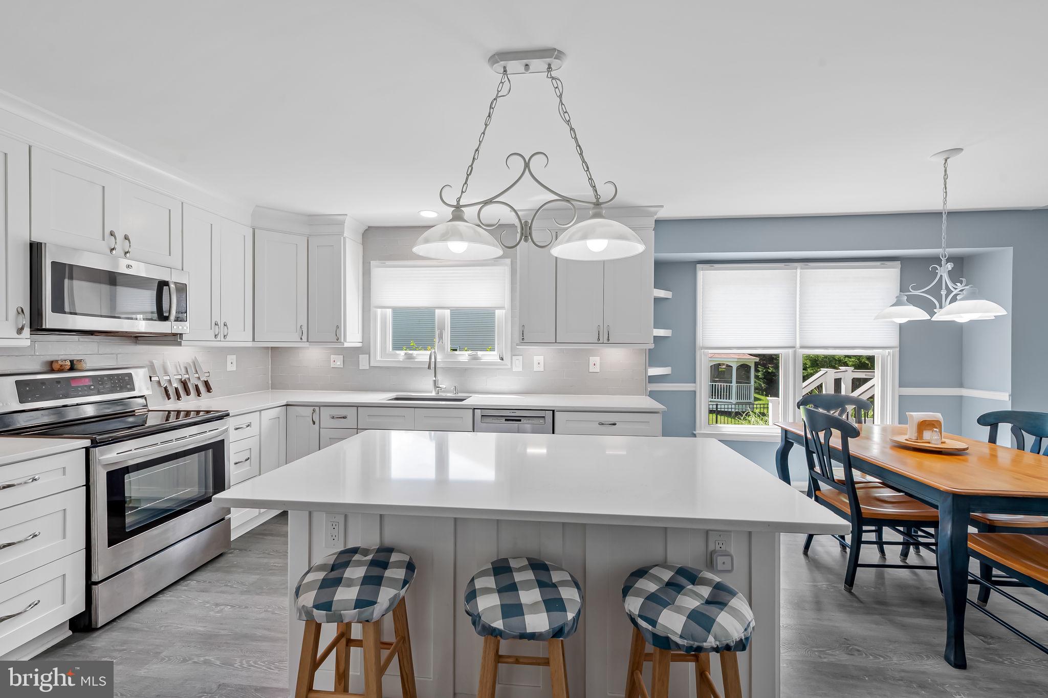 MONTGOMERY MEADOWS - Residential