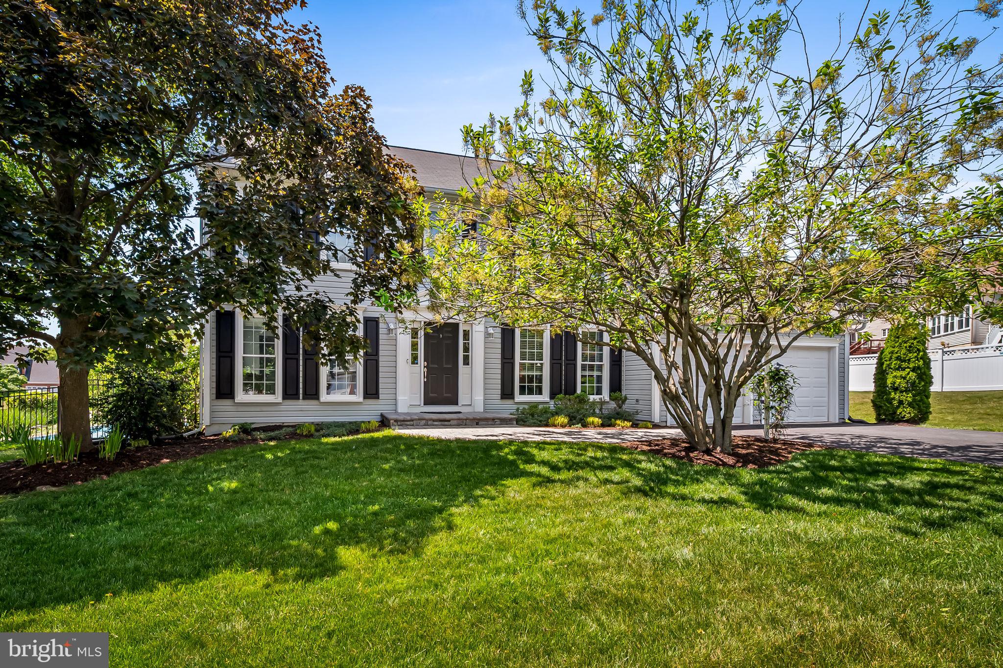 MONTGOMERY MEADOWS - Residential