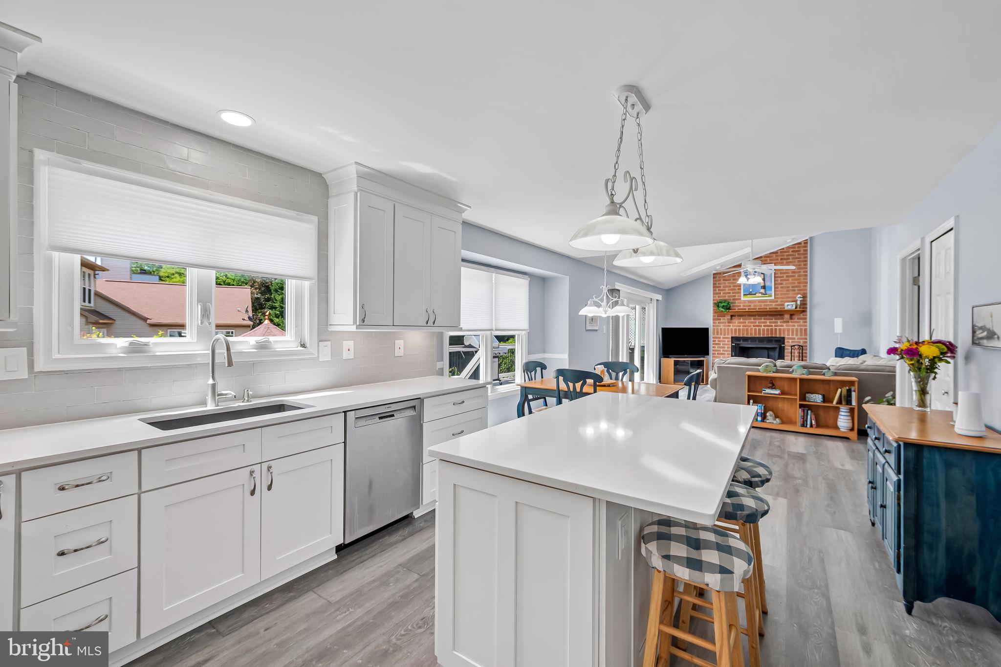 MONTGOMERY MEADOWS - Residential