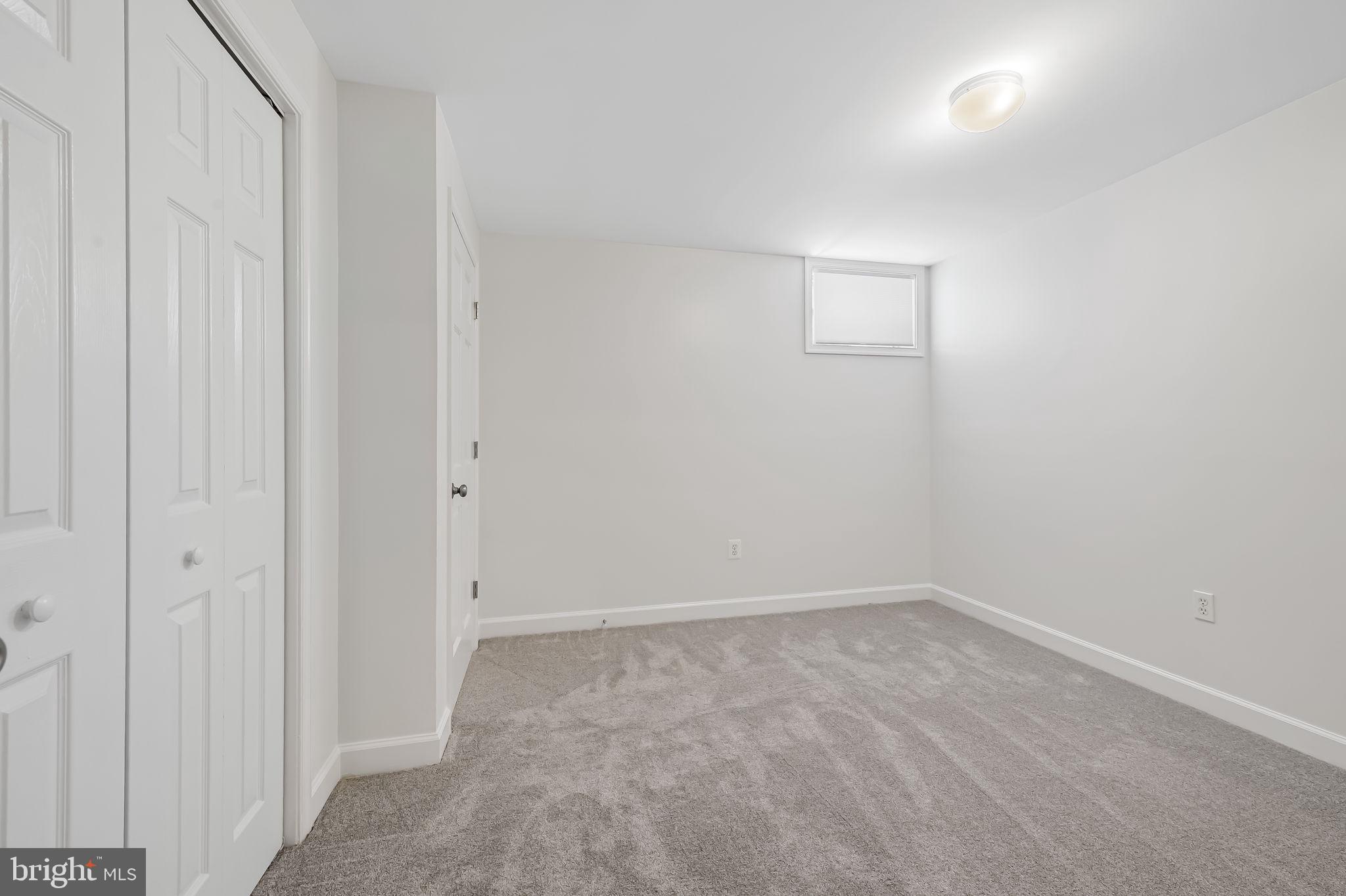 MONTGOMERY MEADOWS - Residential