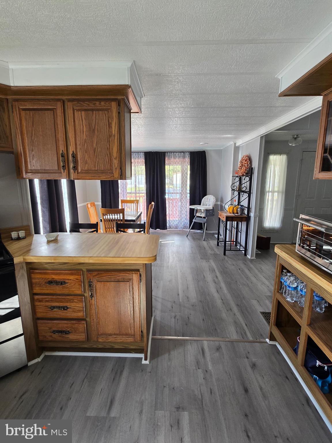 MEADOWVIEW ESTATES - Residential