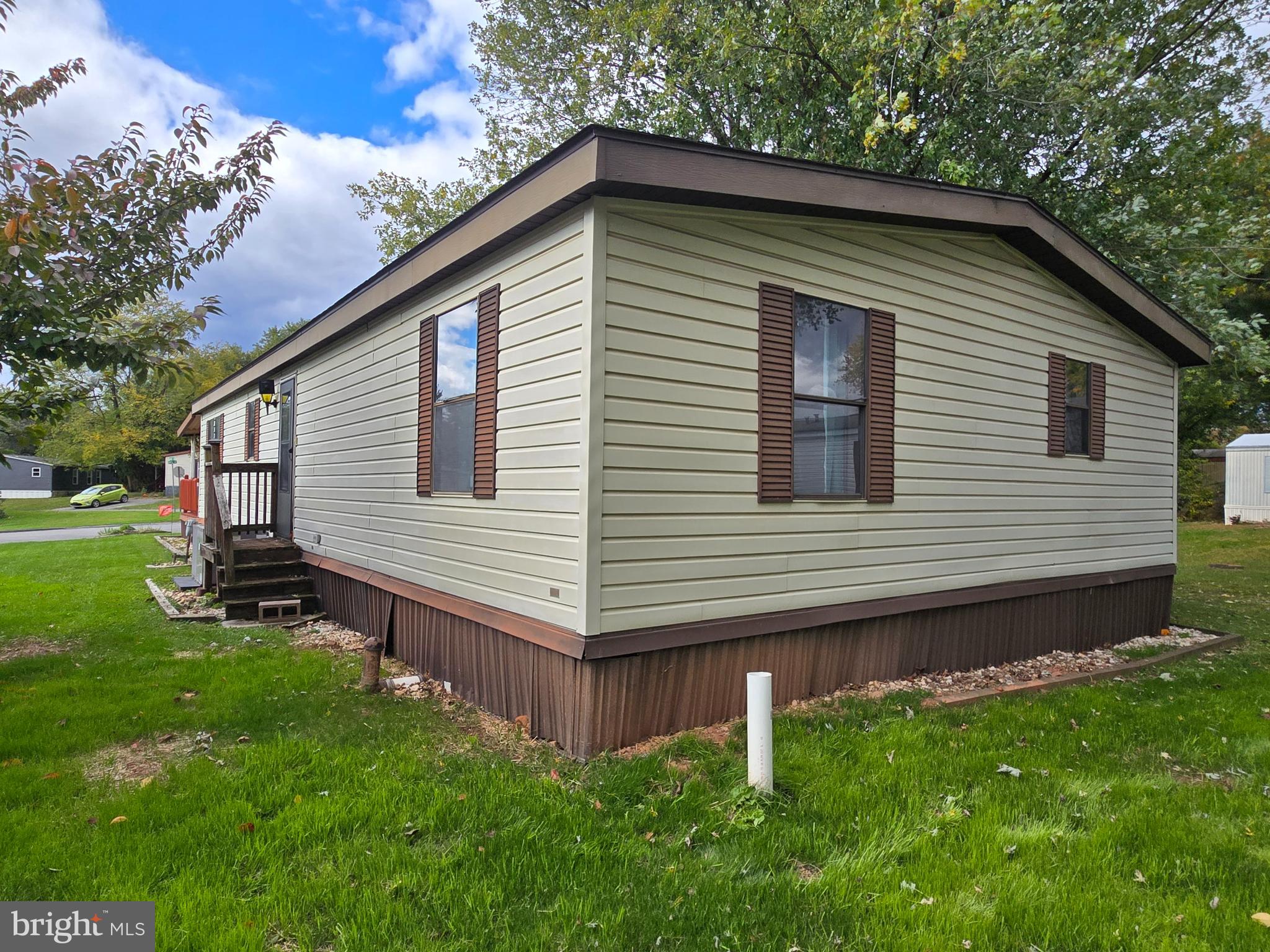 MEADOWVIEW ESTATES - Residential