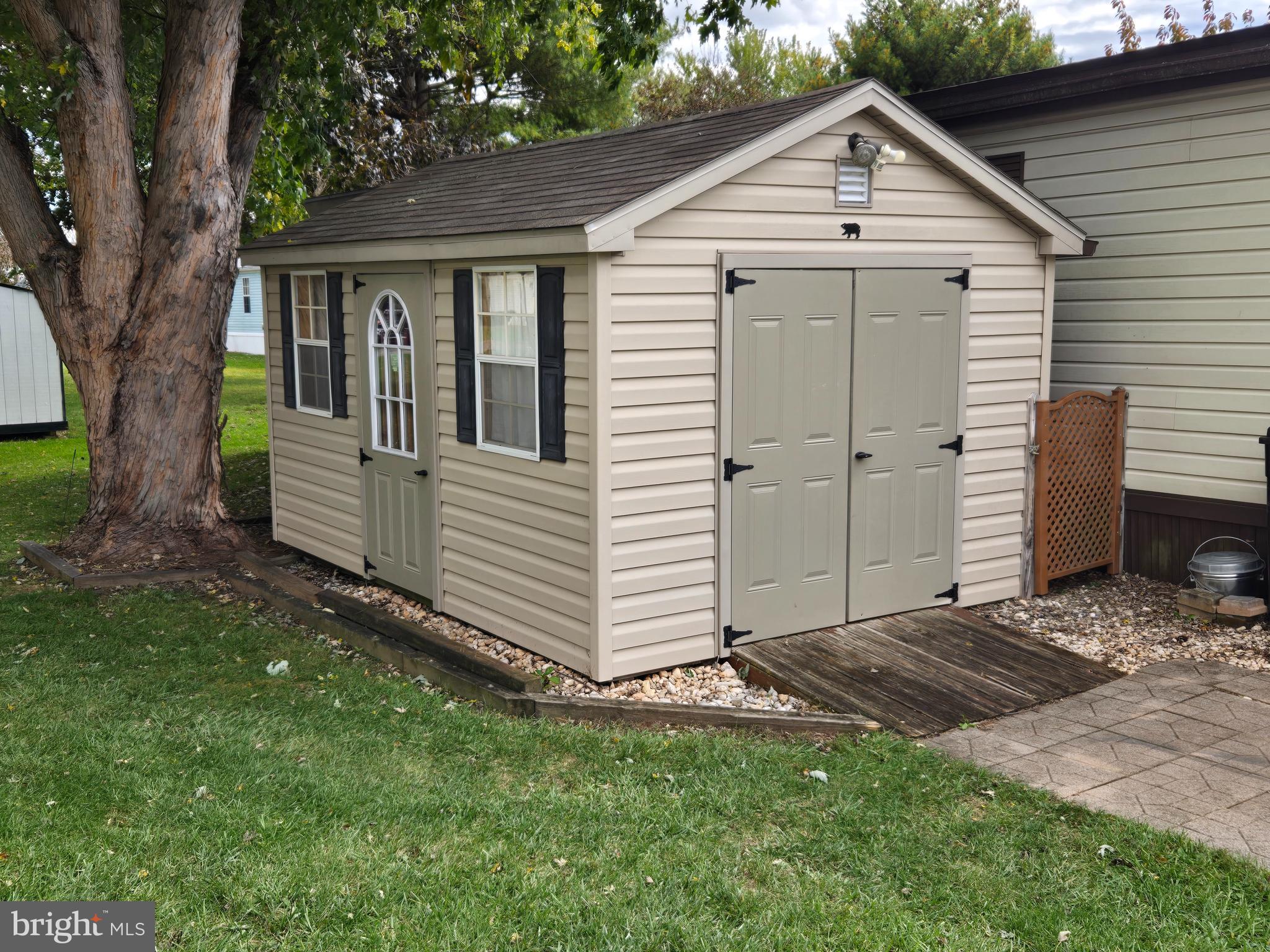 MEADOWVIEW ESTATES - Residential