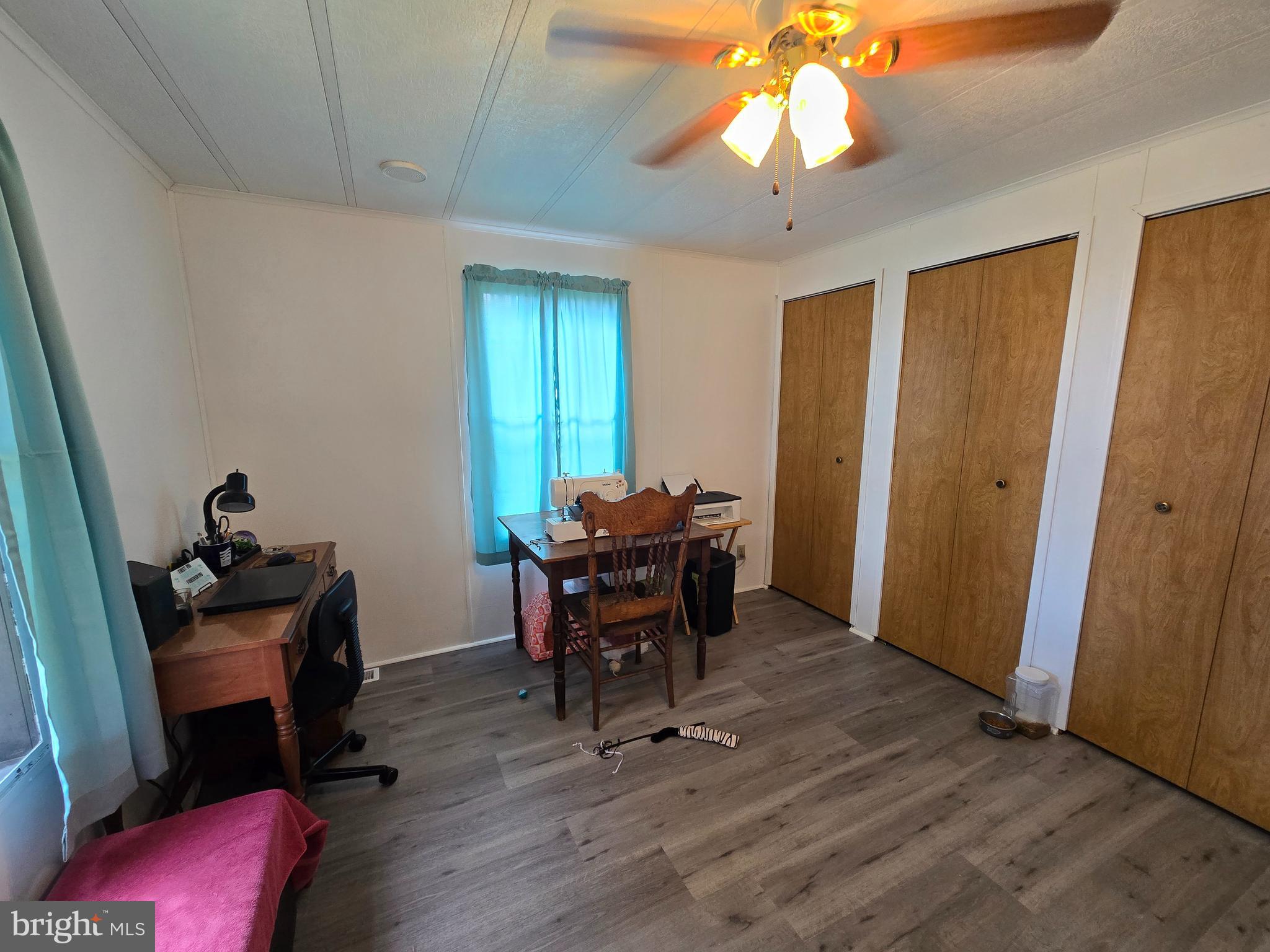 MEADOWVIEW ESTATES - Residential