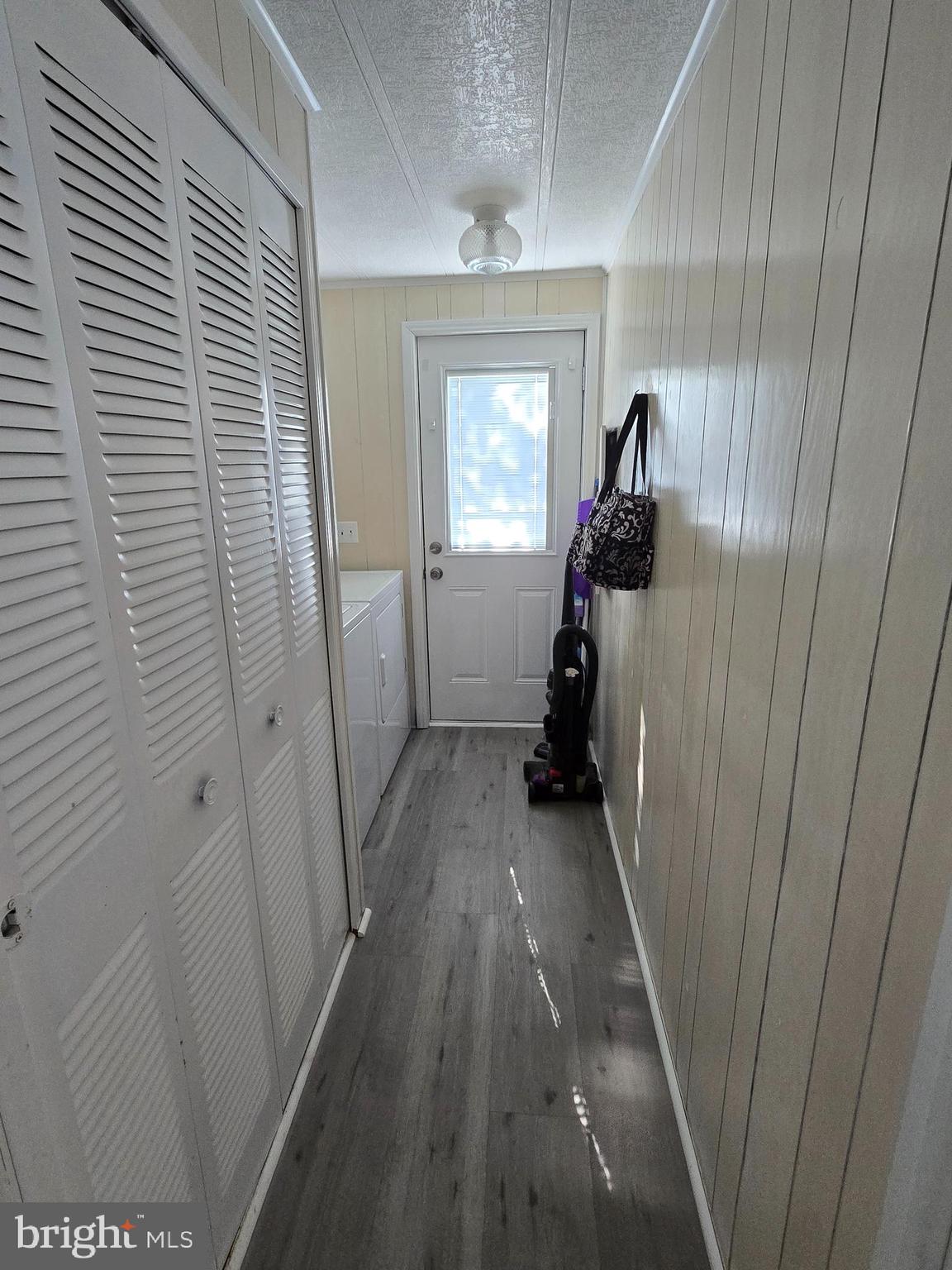 MEADOWVIEW ESTATES - Residential