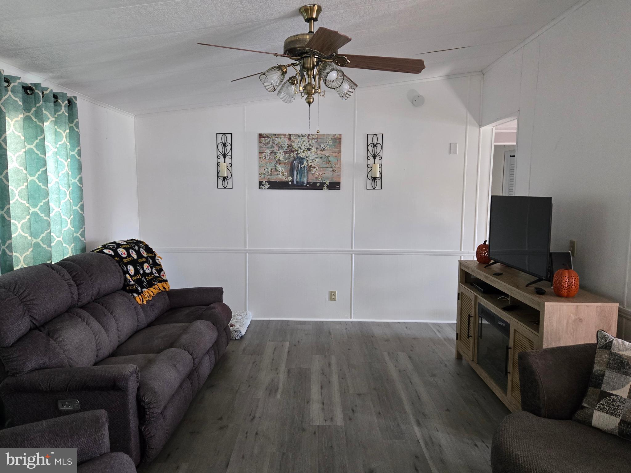 88 MAPLE ROAD