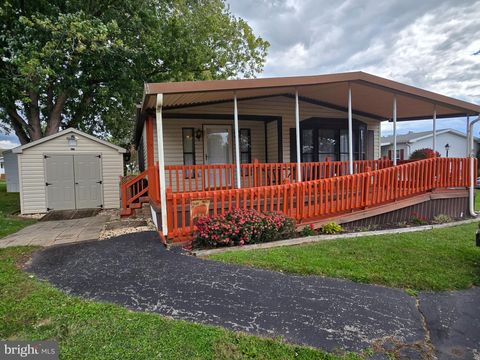 88 MAPLE ROAD DOVER PA 17315