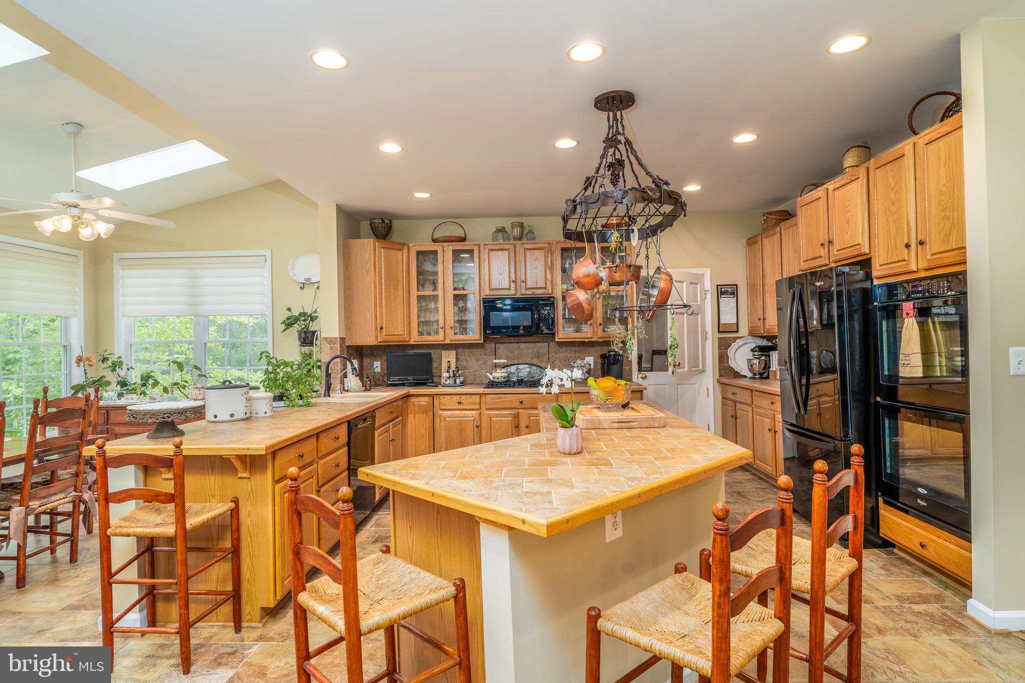 BROOKSTONE - Residential