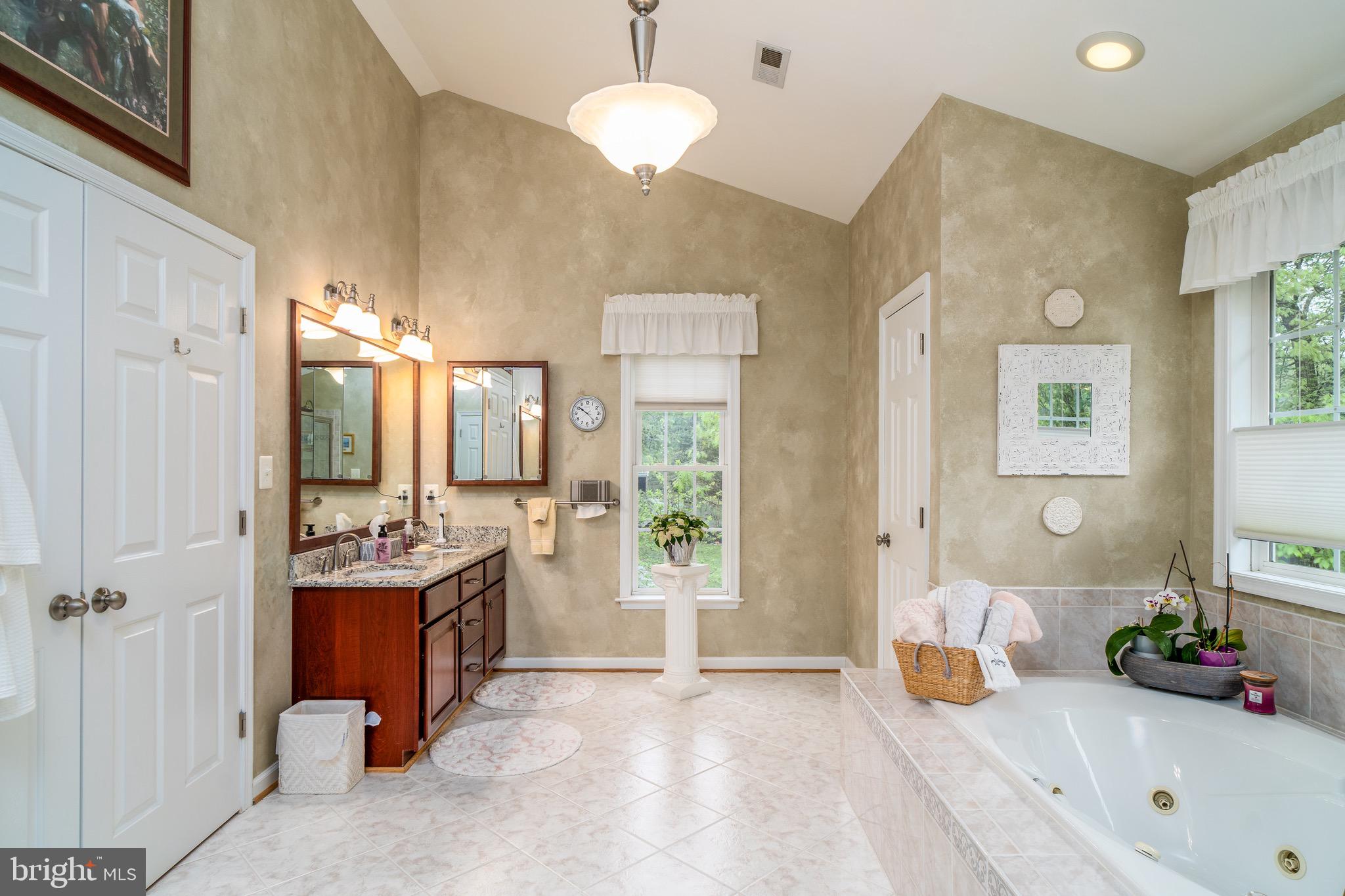 BROOKSTONE - Residential