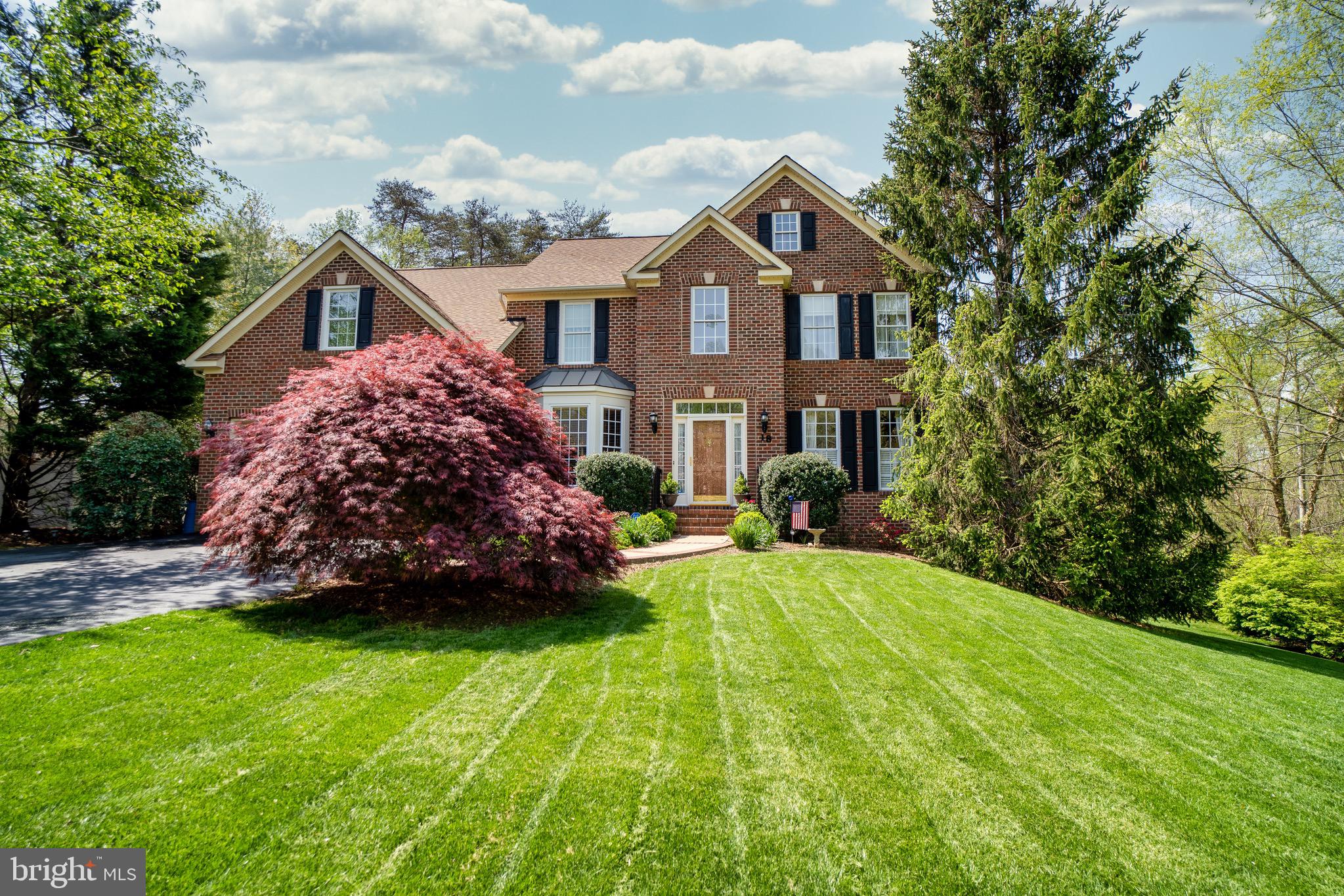 BROOKSTONE - Residential