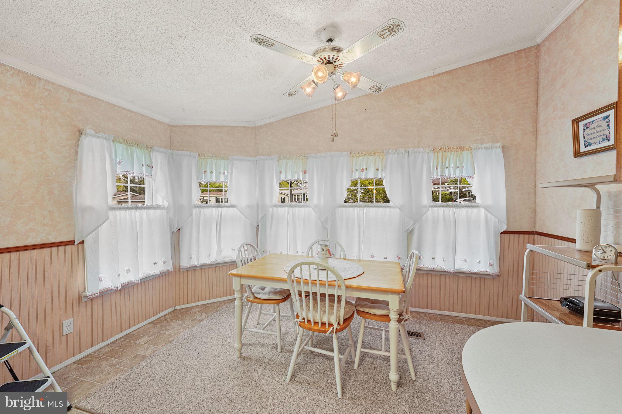 HIDDEN SPRINGS - Residential