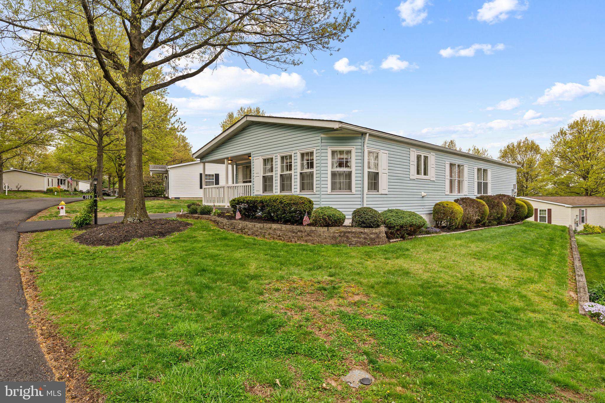 HIDDEN SPRINGS - Residential