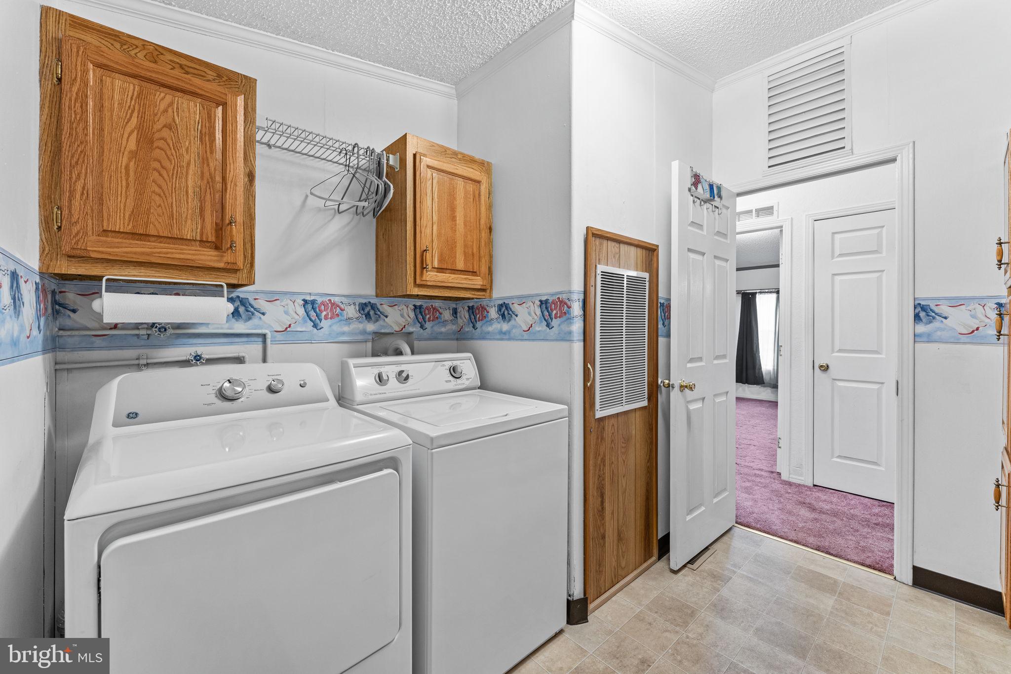 HIDDEN SPRINGS - Residential