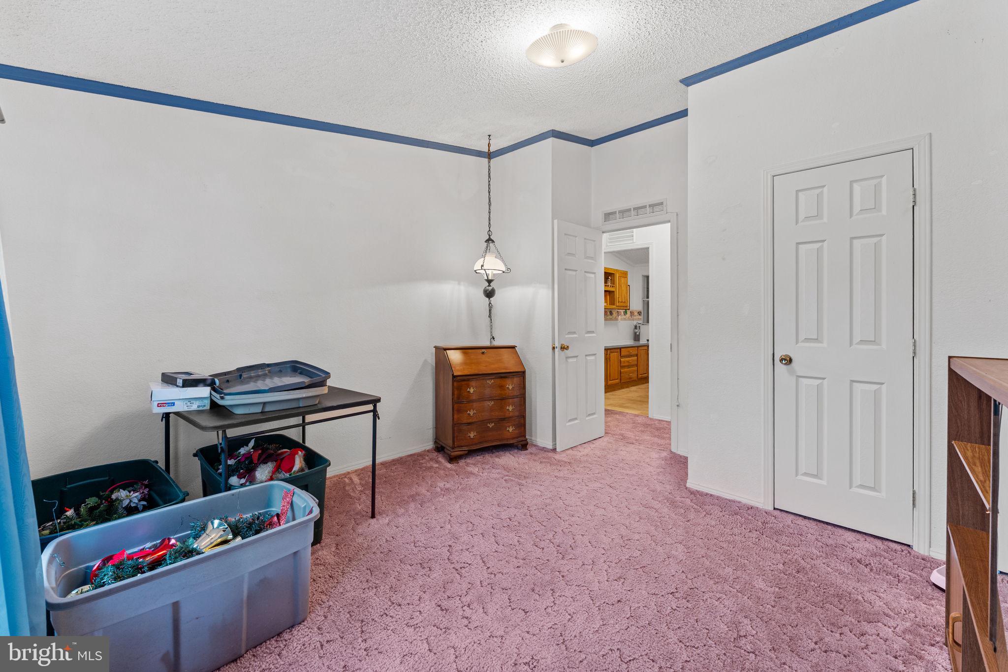 HIDDEN SPRINGS - Residential