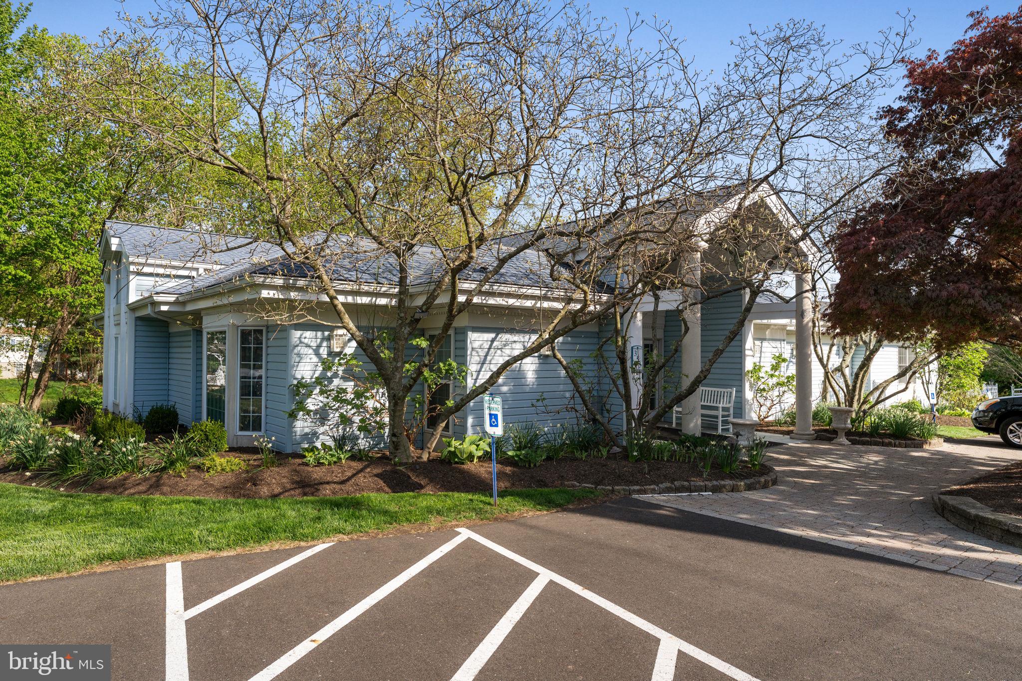 HIDDEN SPRINGS - Residential