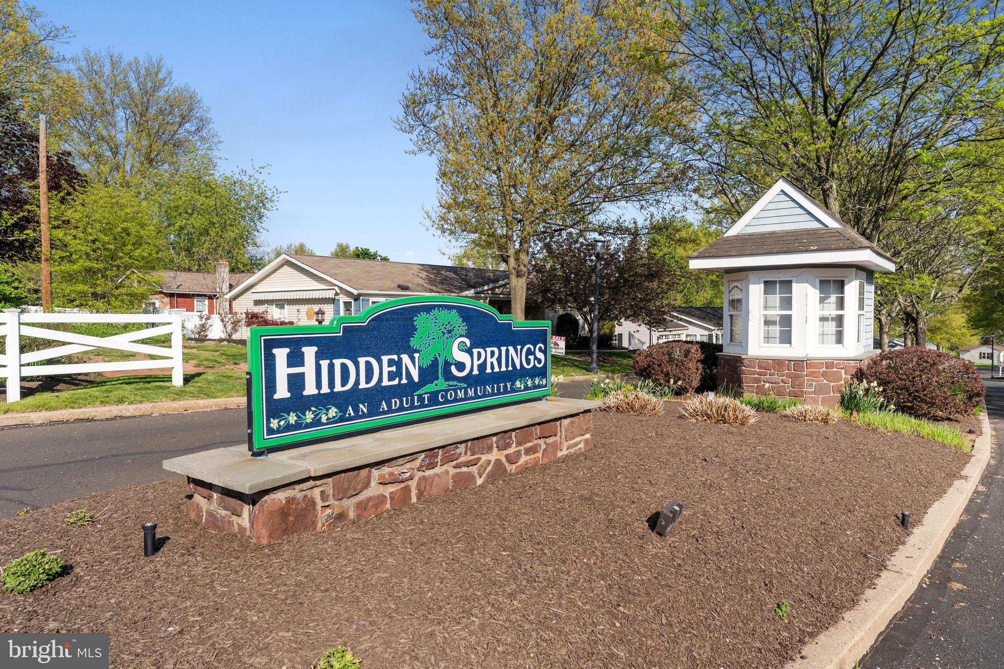 HIDDEN SPRINGS - Residential