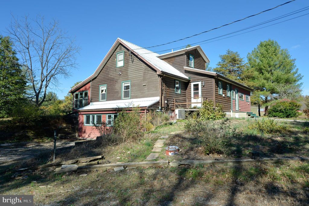 Photo of 4485 Smokey Hollow Rd, BLOOMERY, WV 26817 (MLS # WVHS2006940)