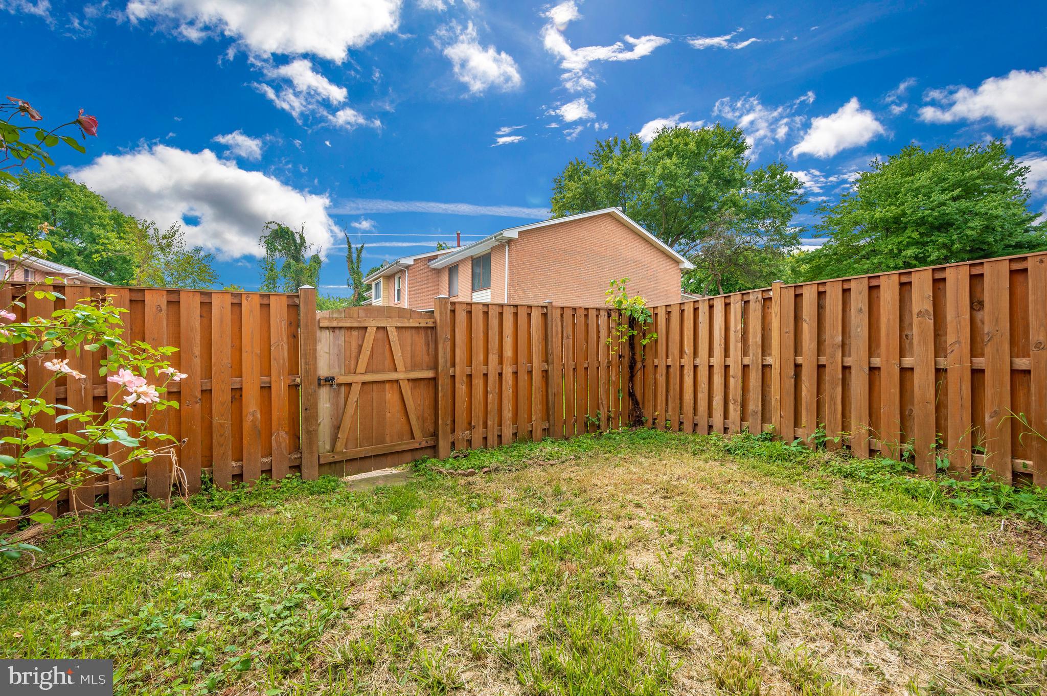 HAMLET NORTH - Residential