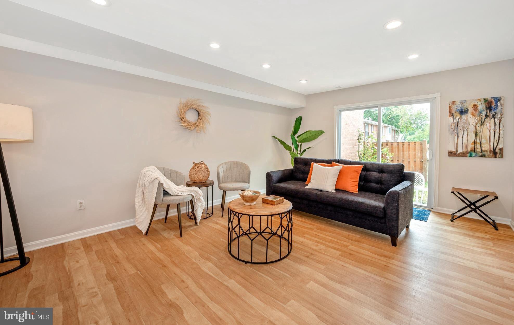 HAMLET NORTH - Residential