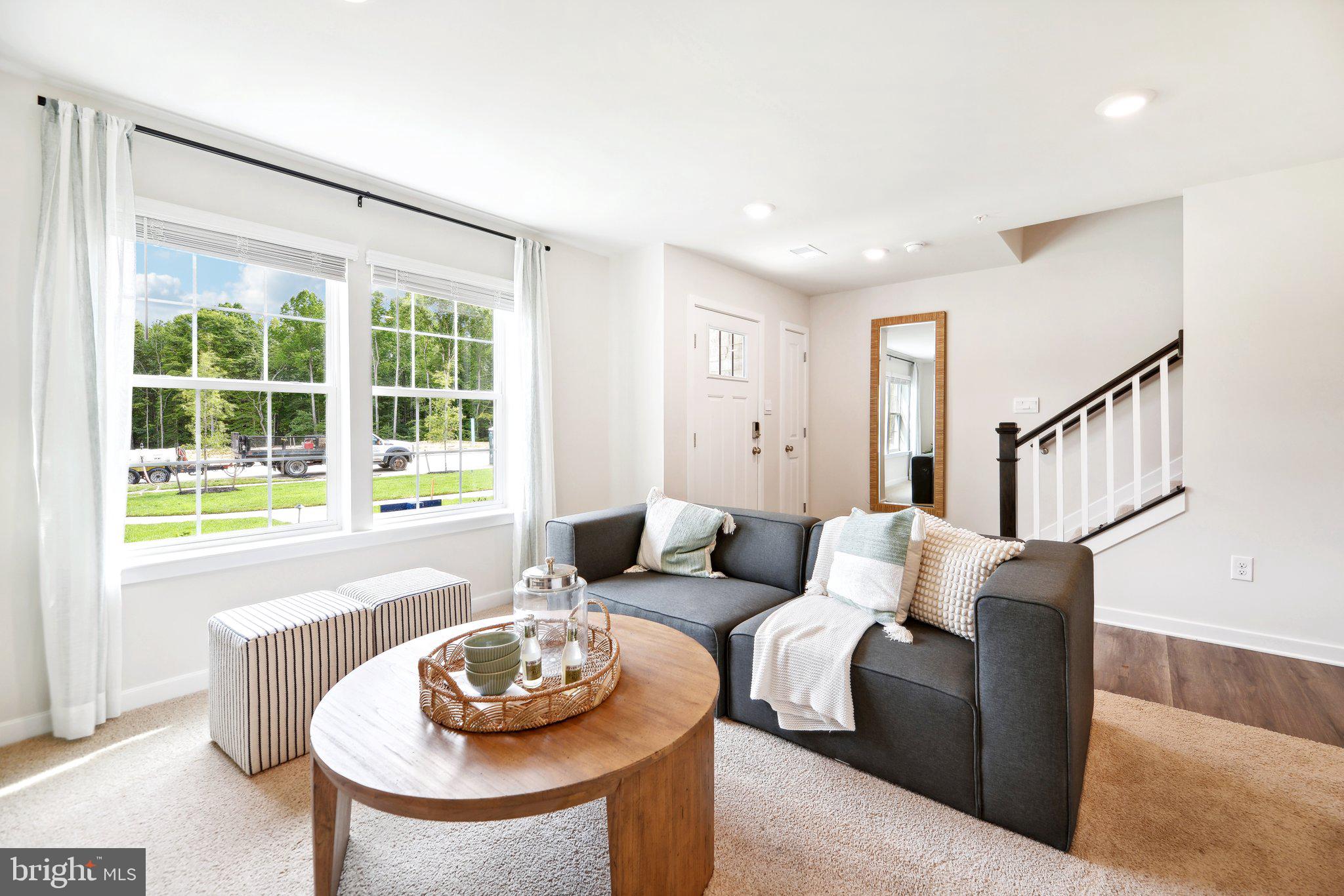 PINEGROVE - Residential