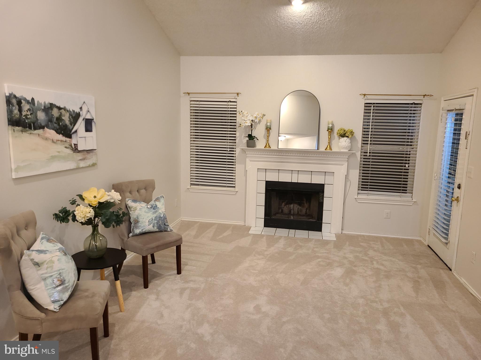 STONECROFT CONDO - Residential