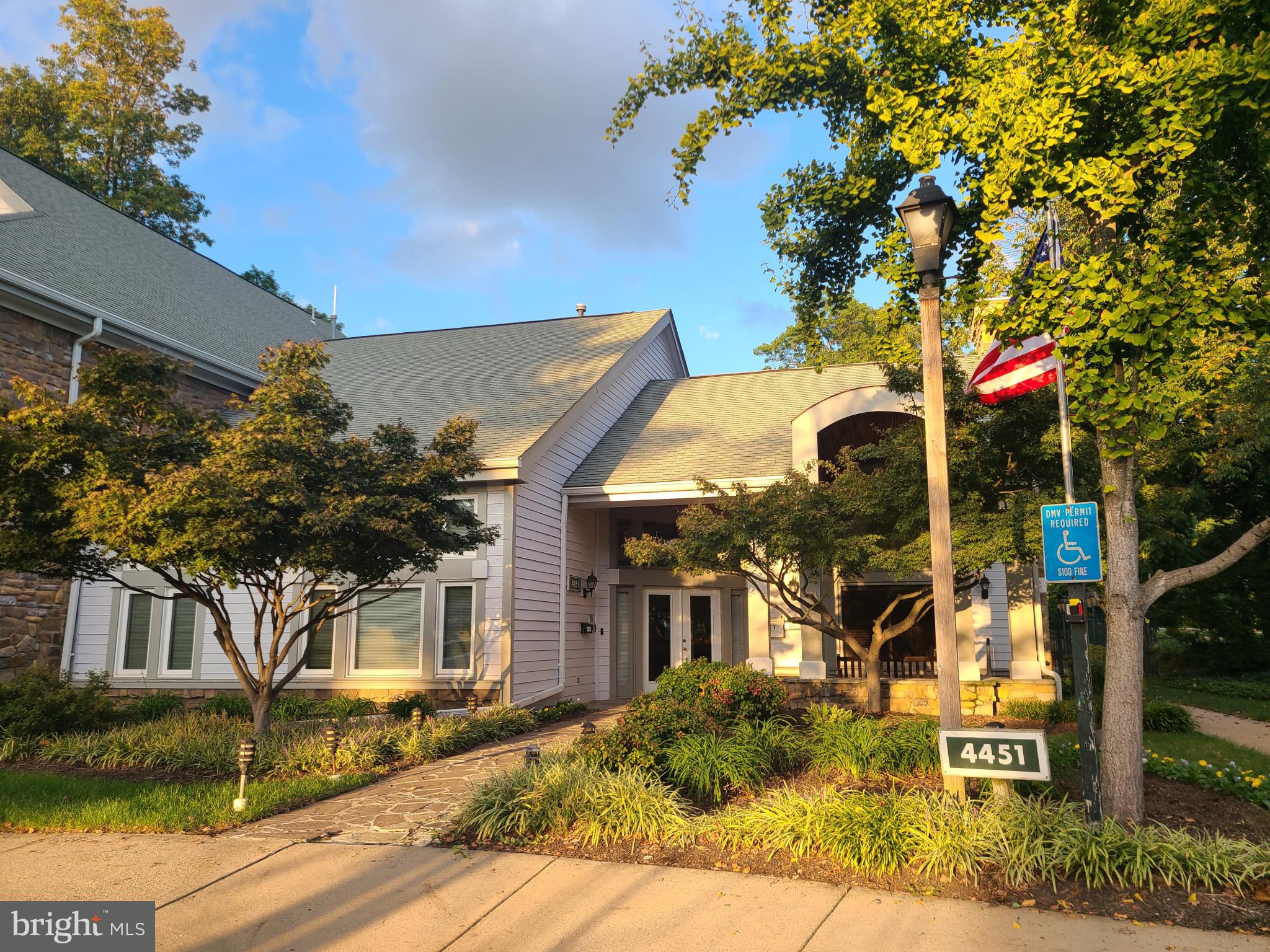 STONECROFT CONDO - Residential