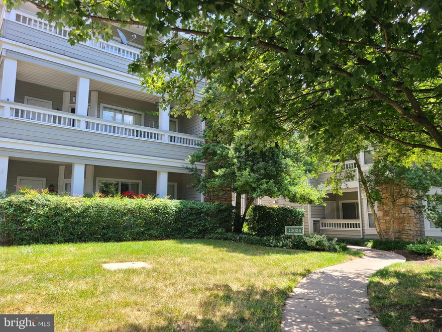 Beautiful top-floor, garden-style condo with vaulted ceiling, spacious living room with wood-burning fireplace, and quiet balcony overlooking common area and trees for privacy. Sliding glass door access to balcony from bedroom. Large bedroom with modern ceiling fan, two closets, and lots of natural light. Charming kitchen with white cabinets, open to living room with bar top and space for two barstools. Washer and dryer in bathroom, where you will also find a resurfaced bathtub and deep linen closet. Large coat closet and track lighting fixture on vaulted ceiling in living room. Plush carpet with upgraded padding installed in 2023. Neutral light-gray paint throughout, also done in 2023. Spacious storage room adjacent to balcony. Next to Fair Lakes Shopping Center with Target, Walmart, BJs Wholesale, Home Goods, ULTA, DSW, PetSmart, Best Buy, and plenty of great restaurants. Quiet unit with no residents above, and ample parking for owners and tons of visitor parking spots. (no parking permits required) Great clubhouse facility available for private parties and events, gym room, racquetball court, meeting room, and seasonal outdoor pool. Easy access to Rt. 66, Rt. 50, Rt. 29, and Fairfax County Parkway. The perfect location!