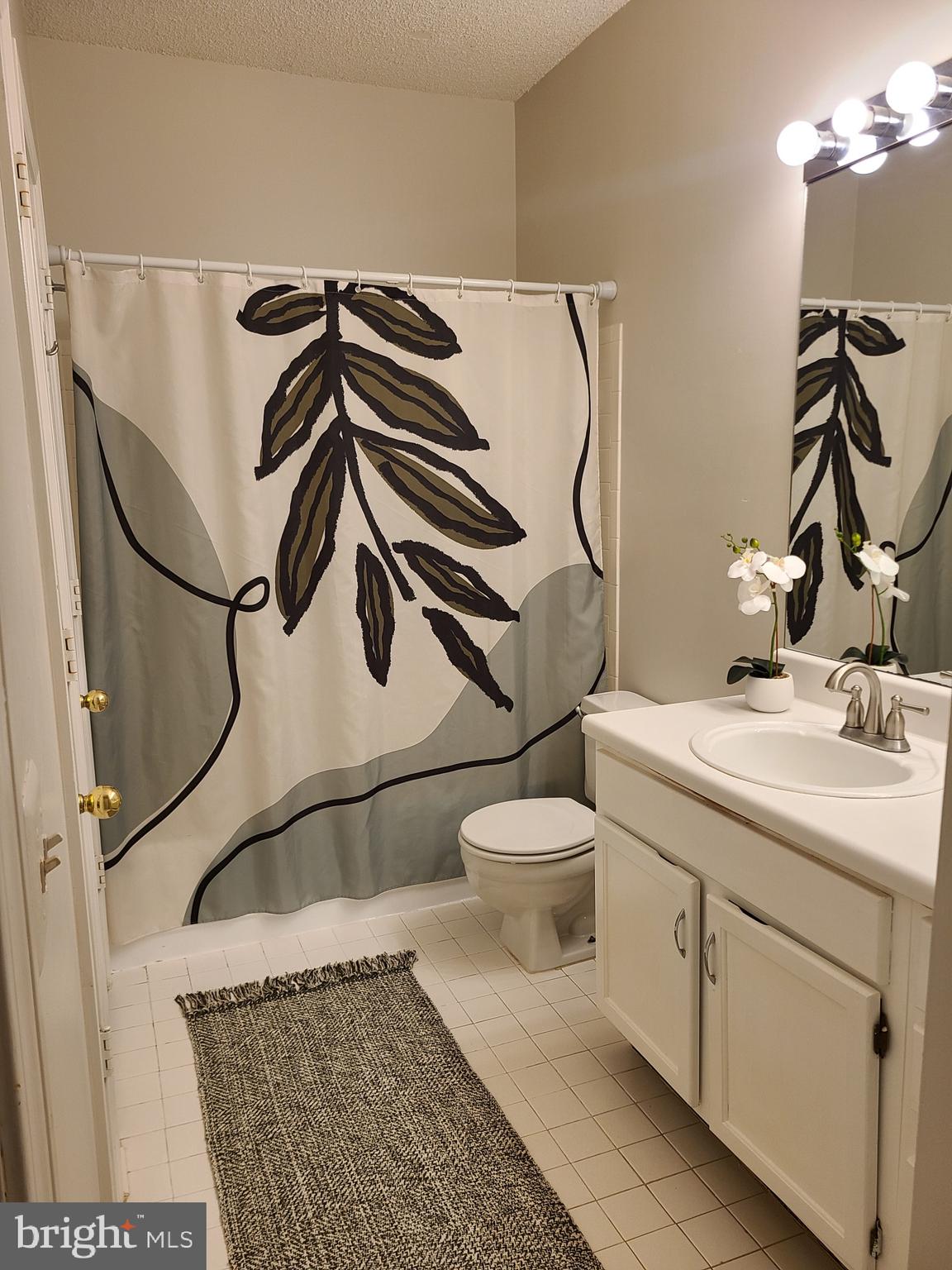 STONECROFT CONDO - Residential