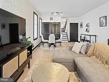 129 N NEW HAMPSHIRE AVENUE