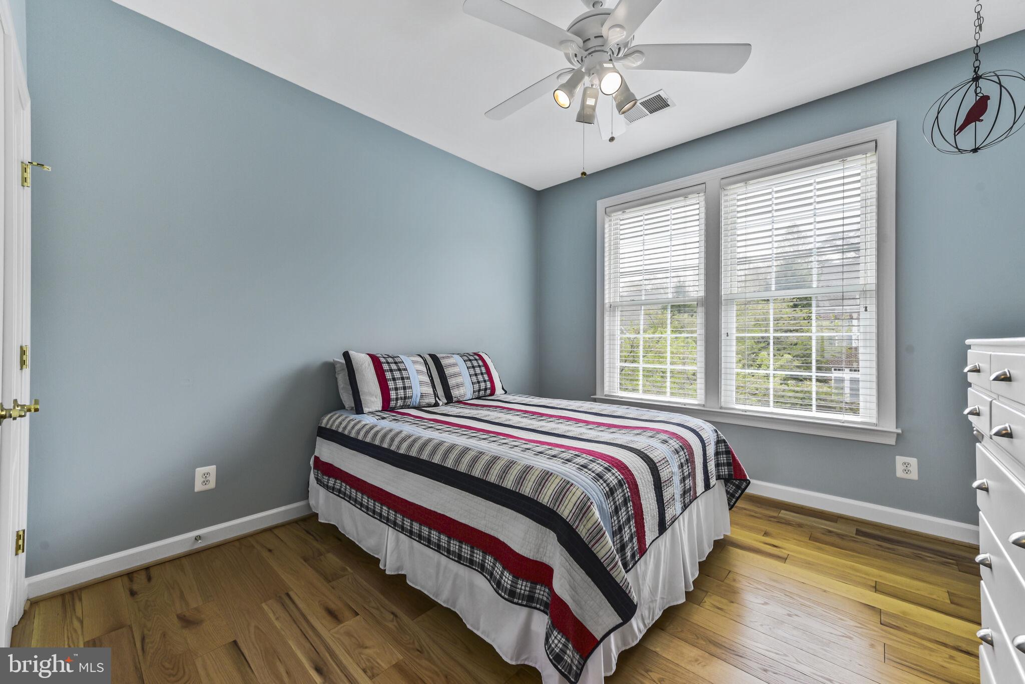 PRESIDENTIAL HILLS - Residential