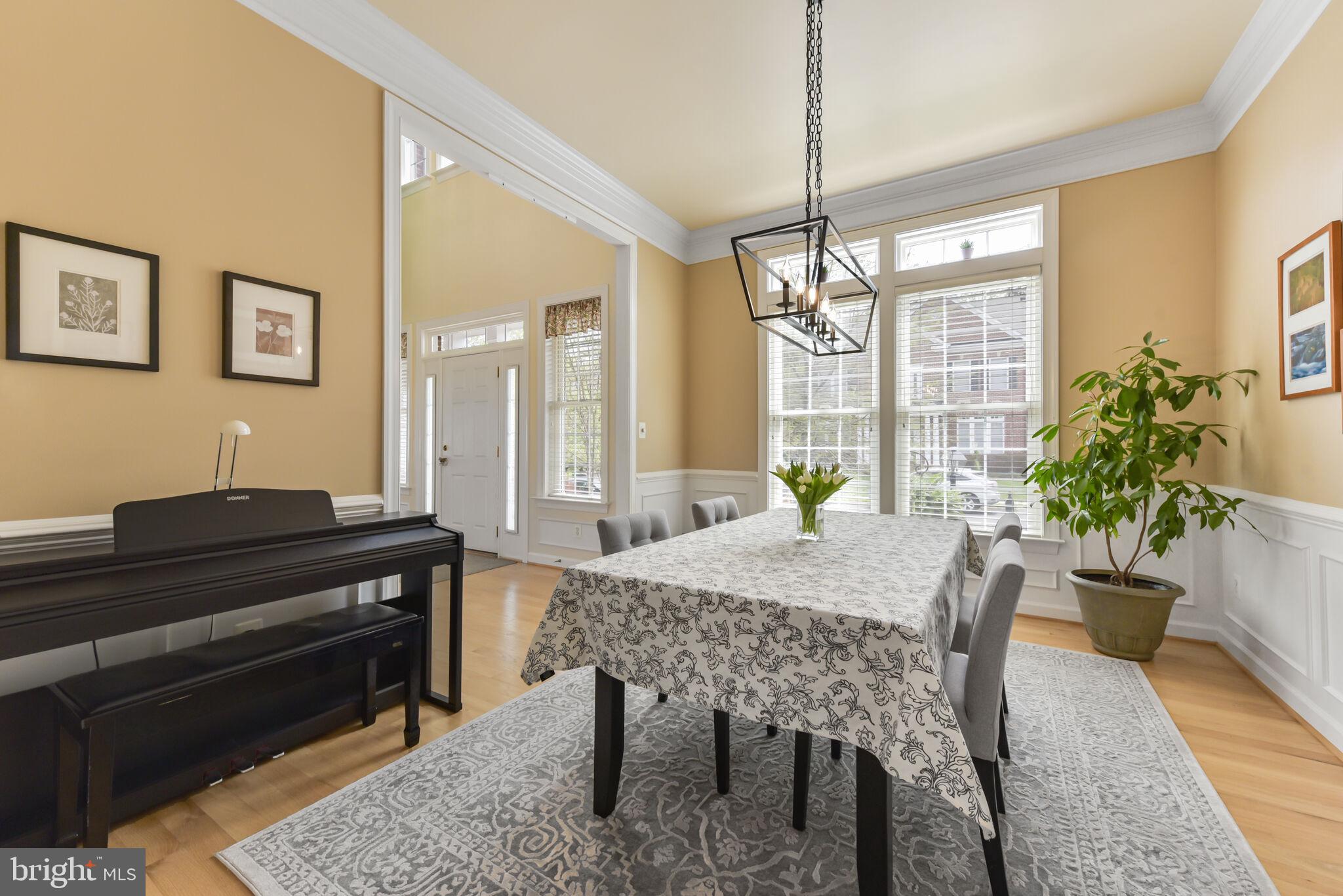 PRESIDENTIAL HILLS - Residential