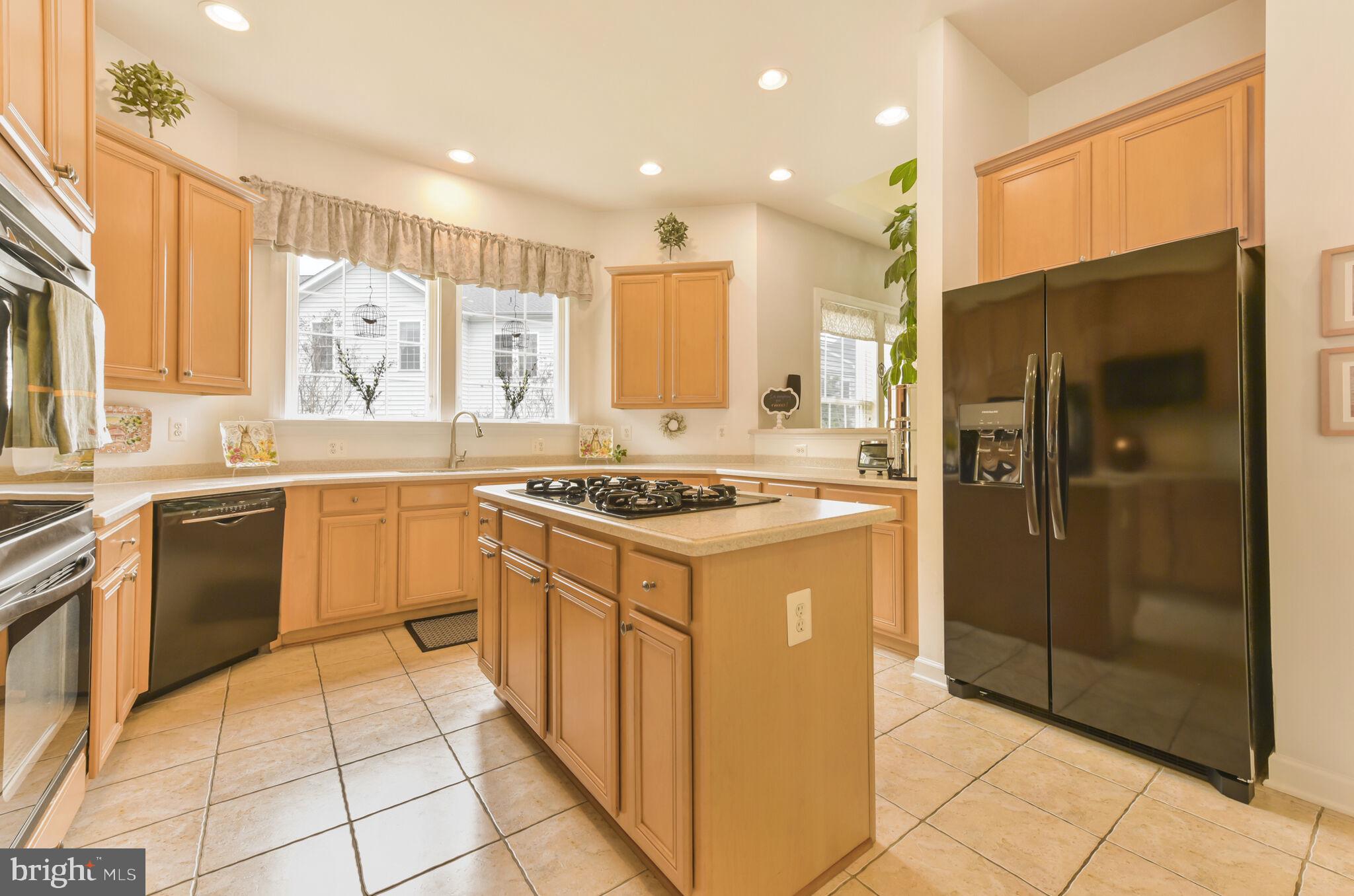 PRESIDENTIAL HILLS - Residential