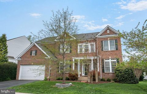 7818 ROSE GARDEN LANE SPRINGFIELD VA 22153