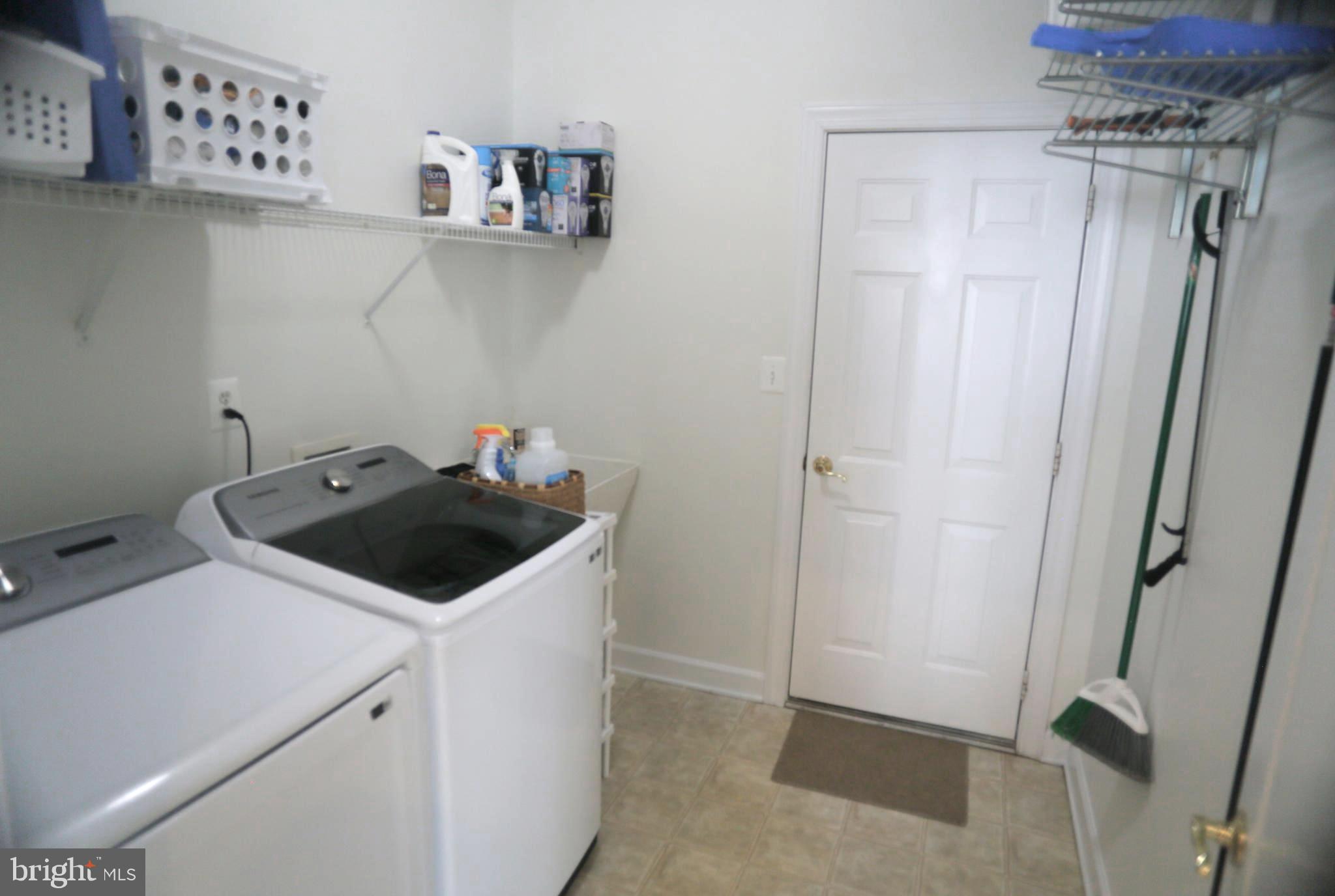 PRESIDENTIAL HILLS - Residential