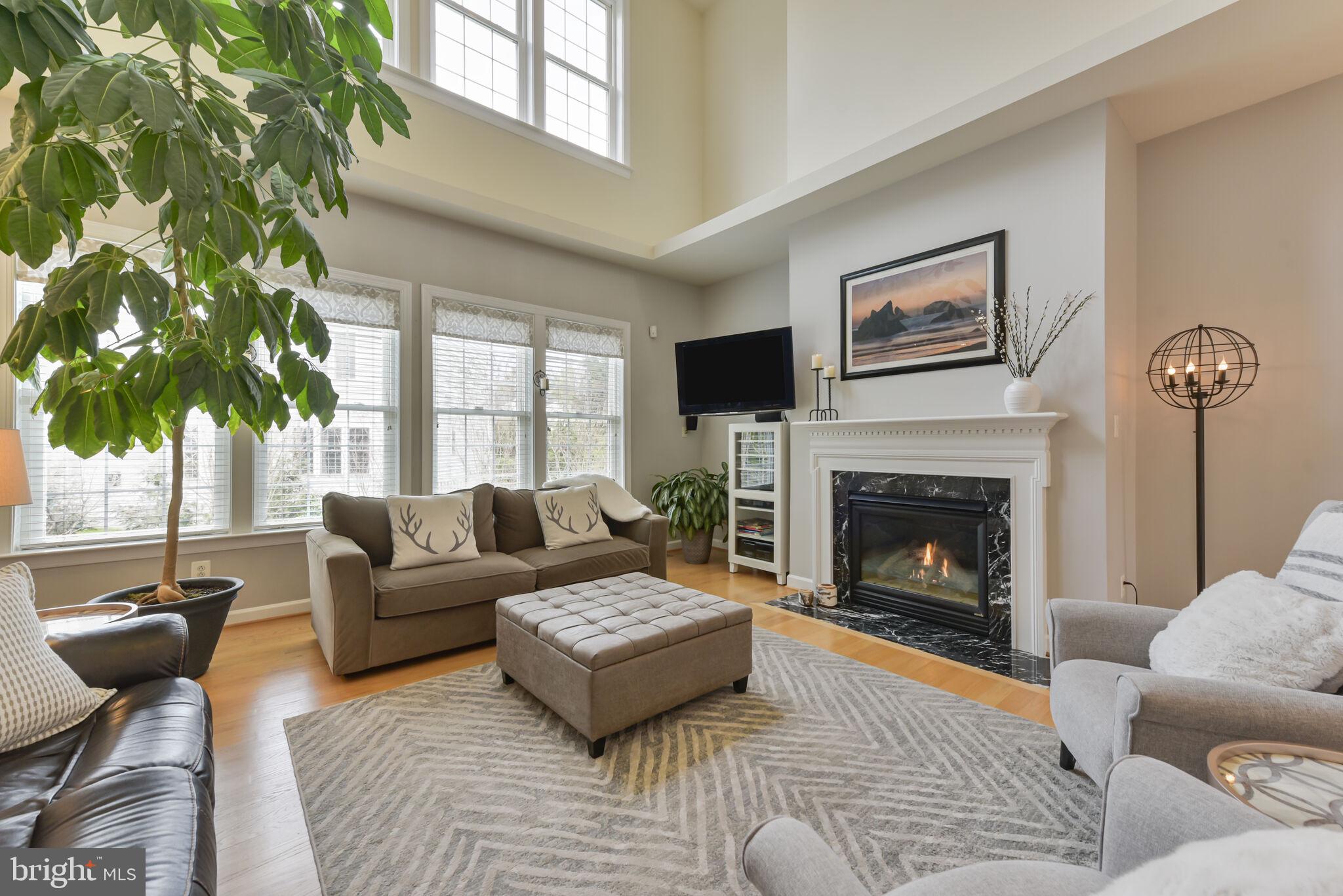 PRESIDENTIAL HILLS - Residential