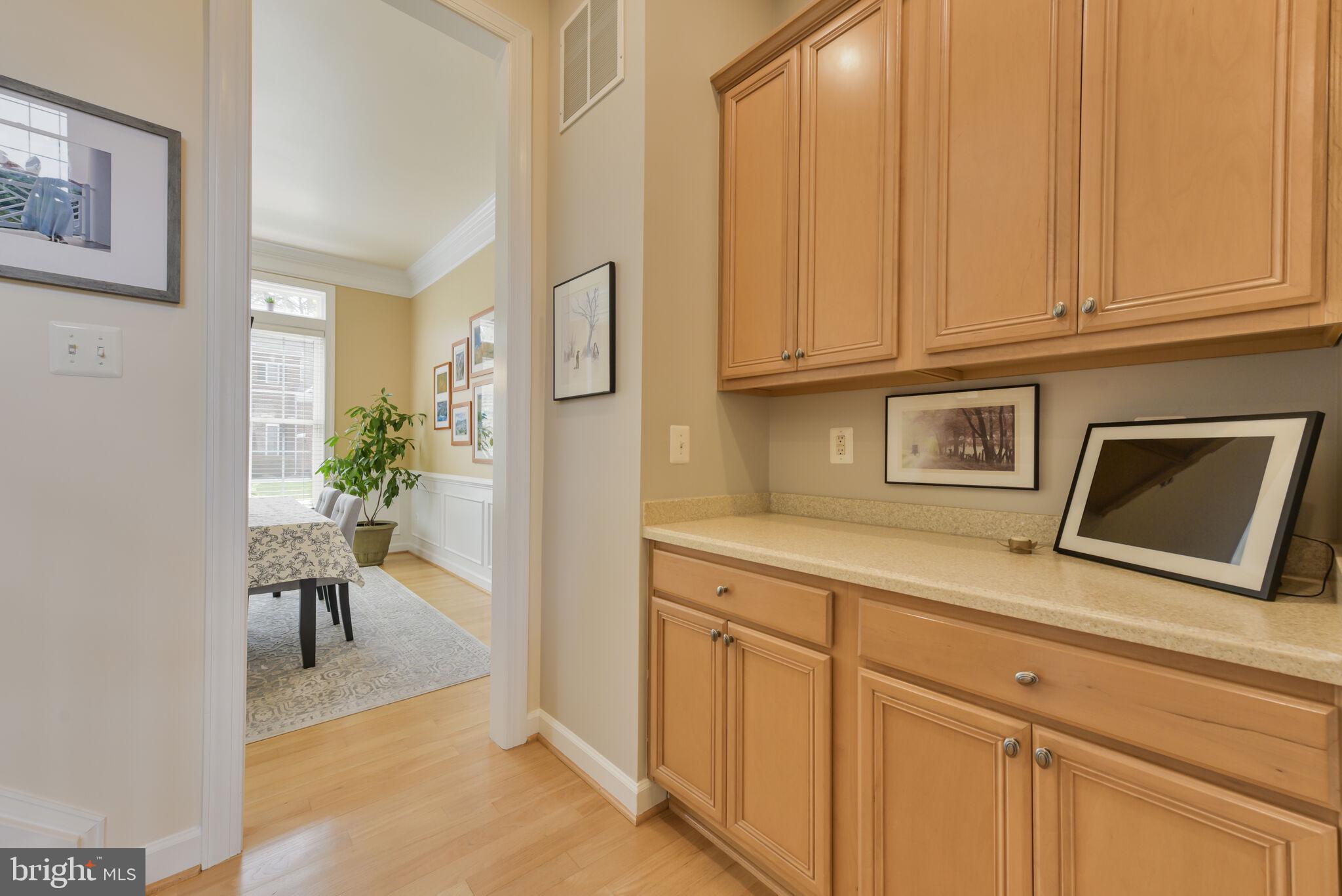 PRESIDENTIAL HILLS - Residential