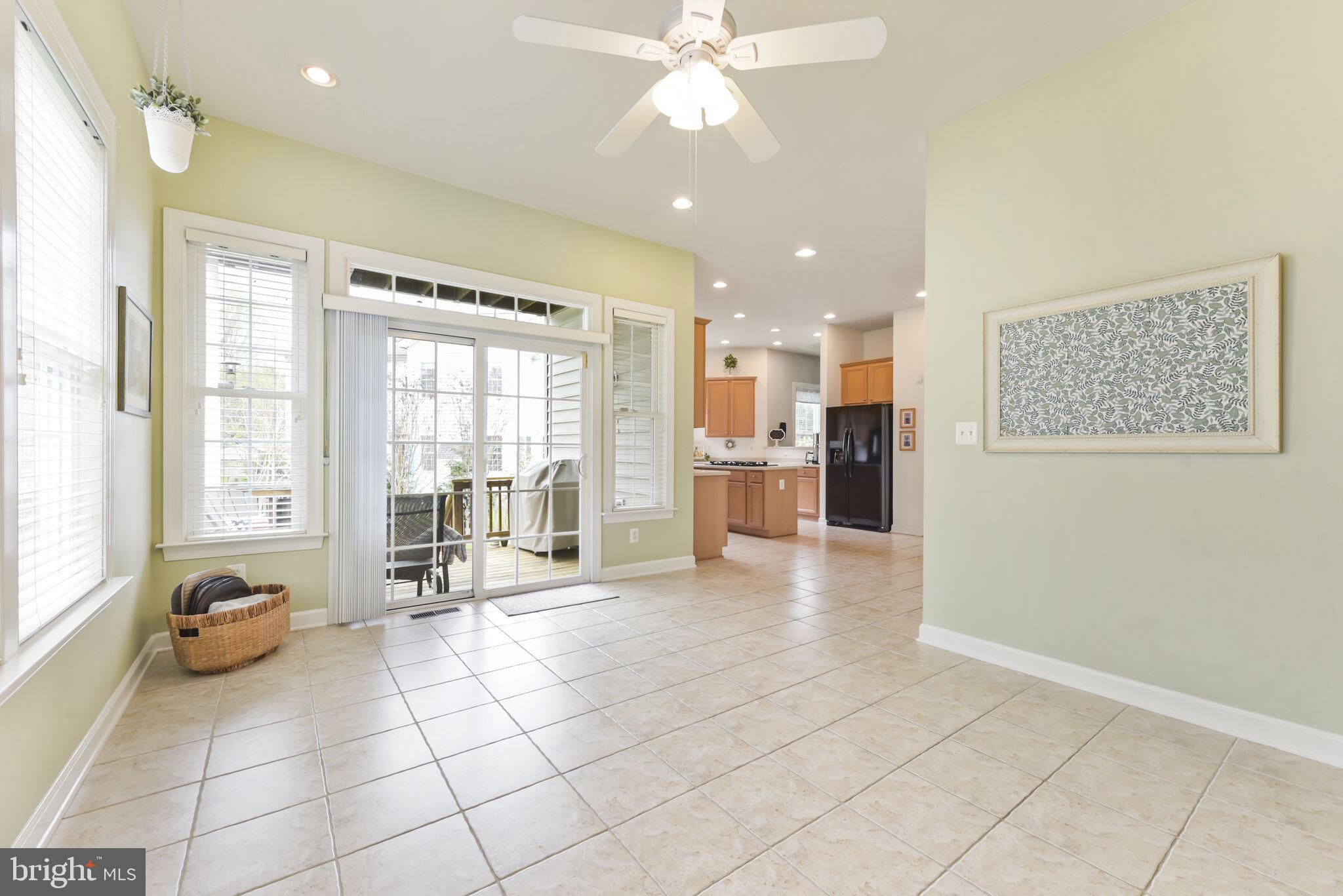 PRESIDENTIAL HILLS - Residential