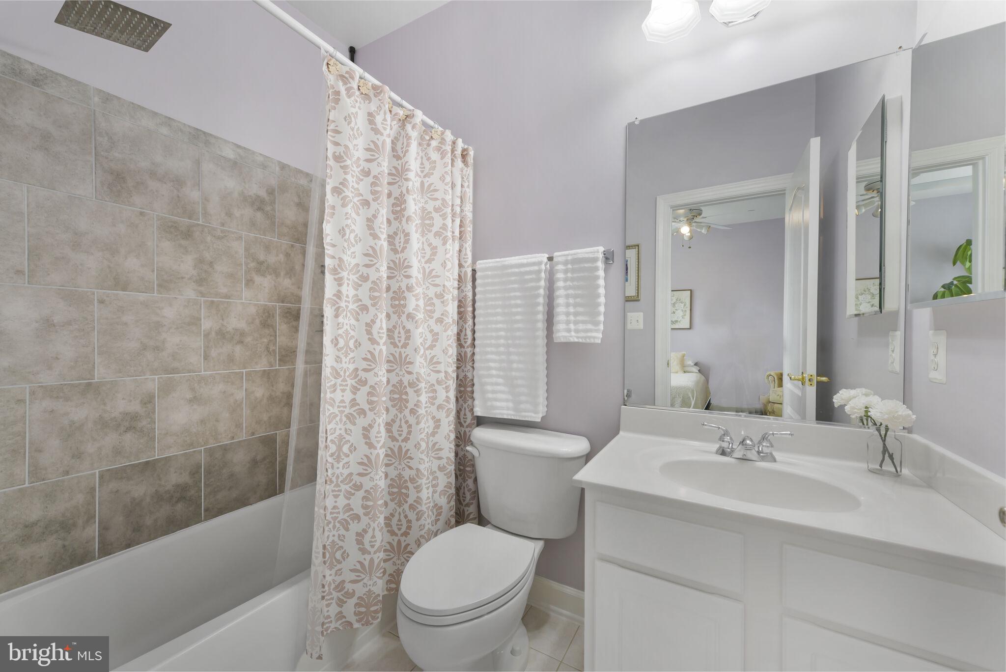 PRESIDENTIAL HILLS - Residential