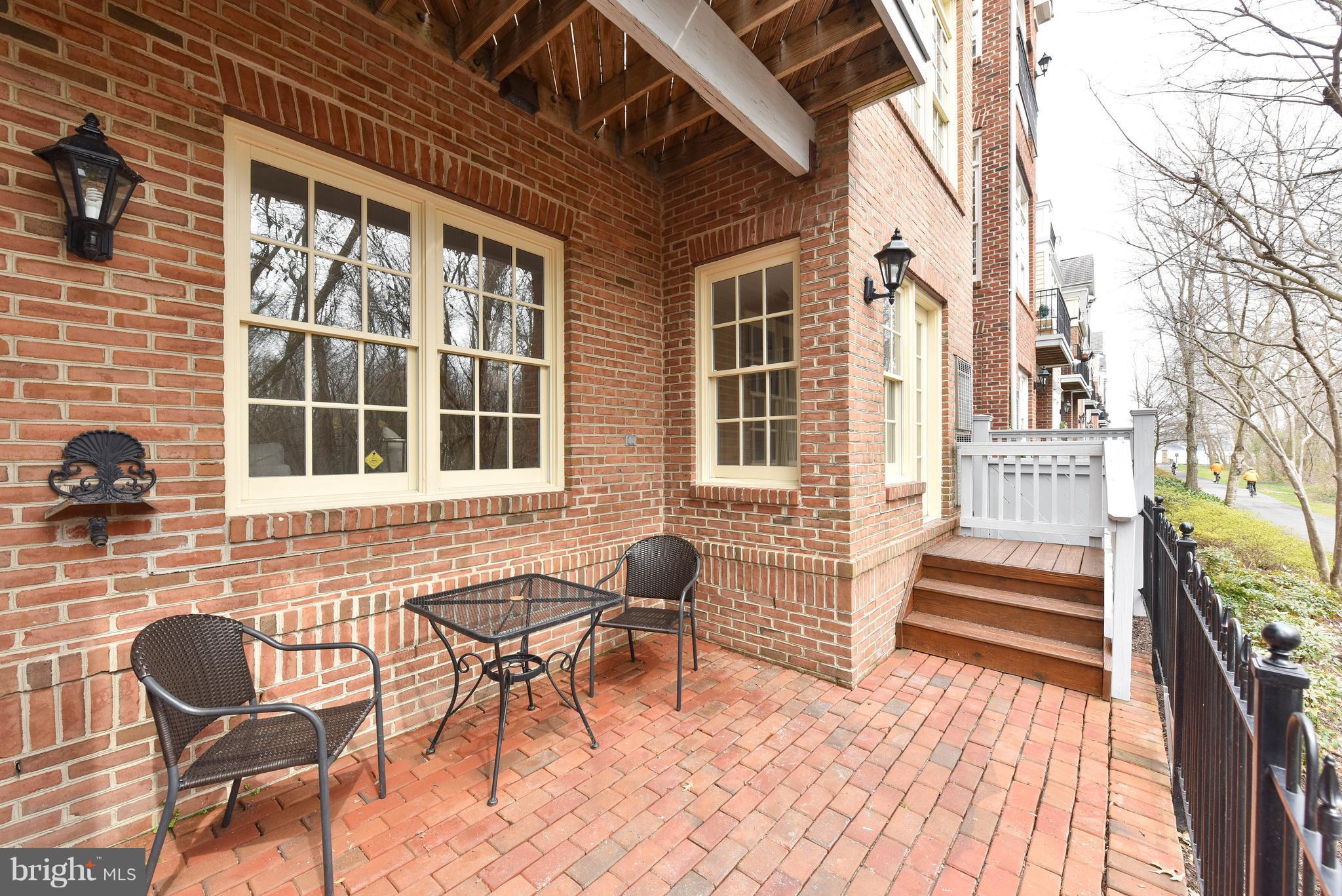 FORDS LANDING - Residential