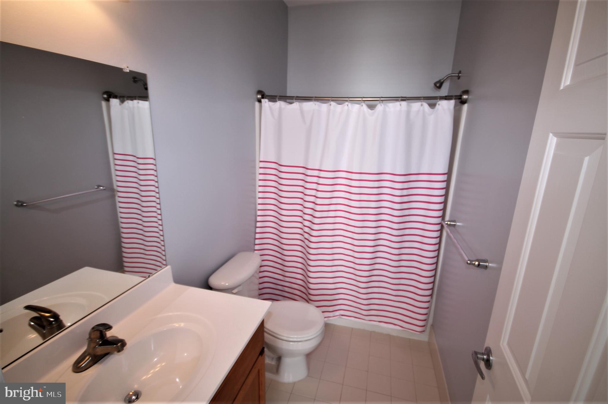 RENAISSANCE PLACE E - Residential