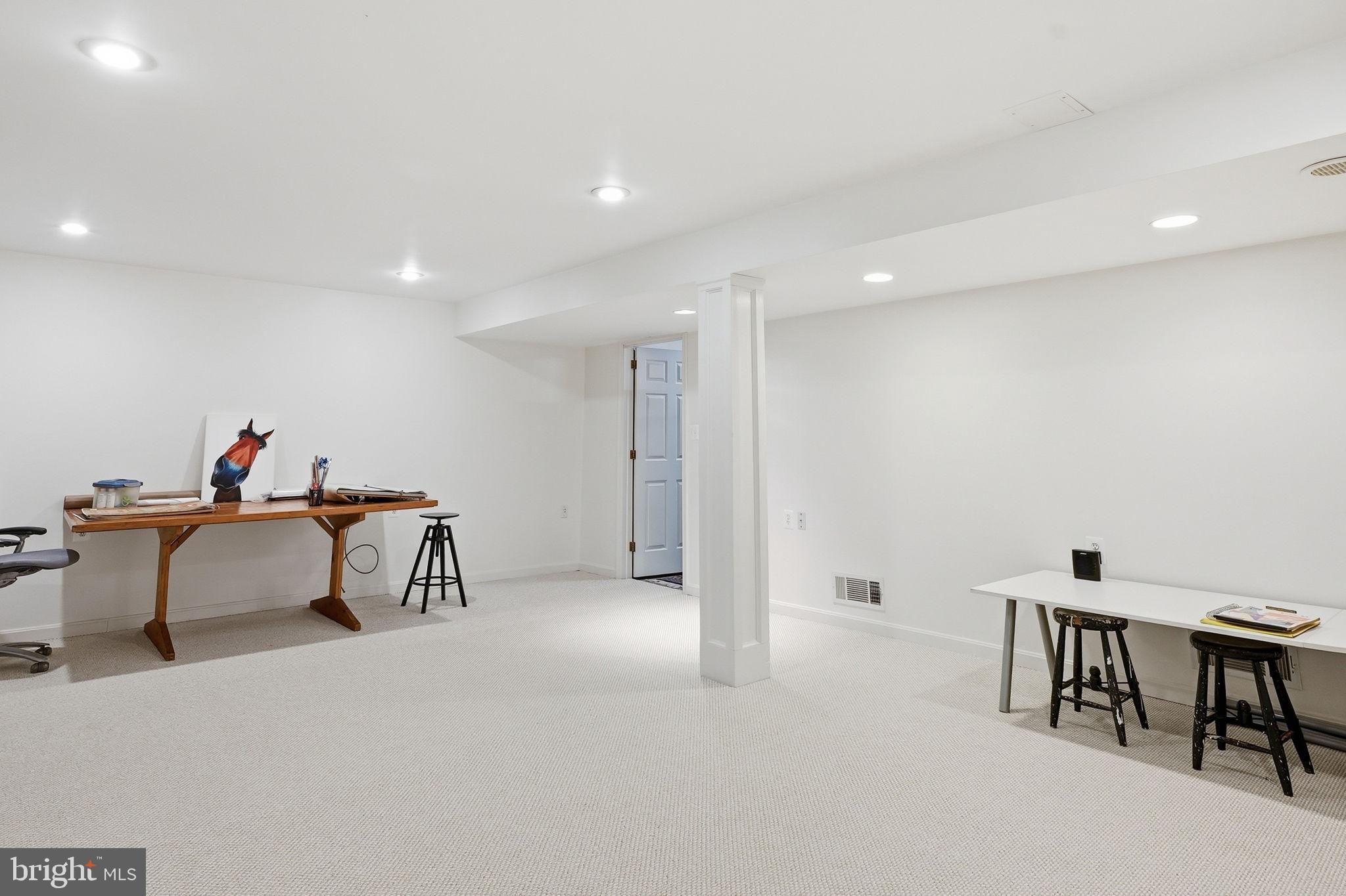 WESTLEIGH - Residential