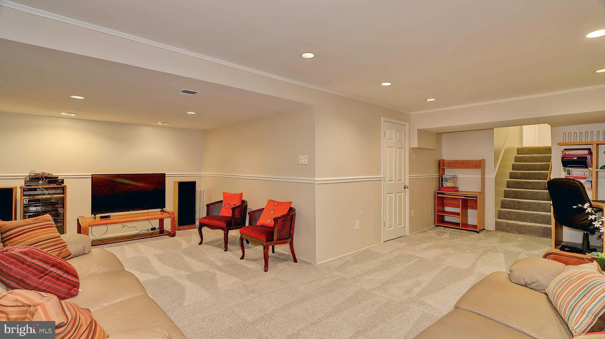 KINGS PARK WEST - Residential