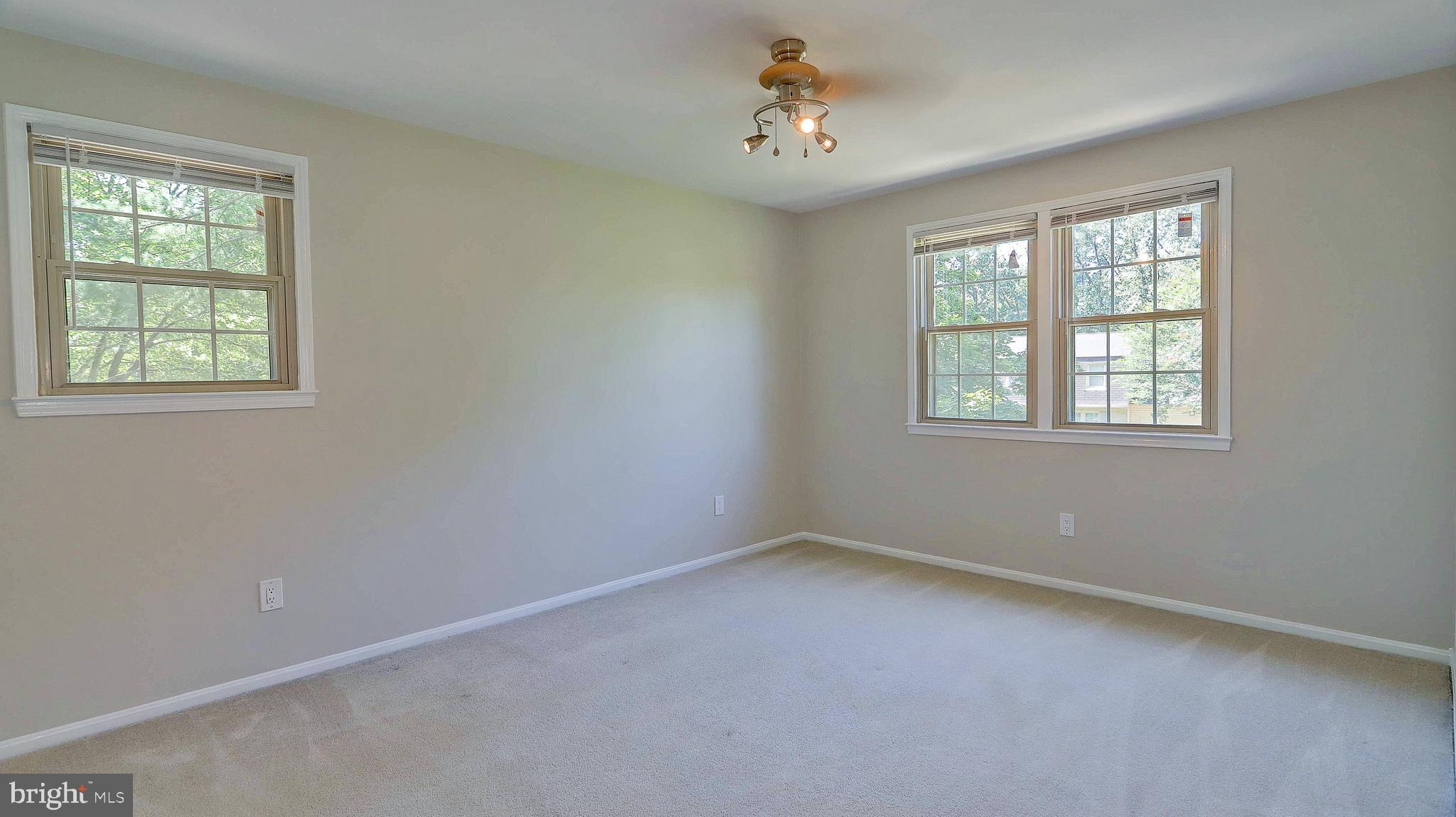 KINGS PARK WEST - Residential