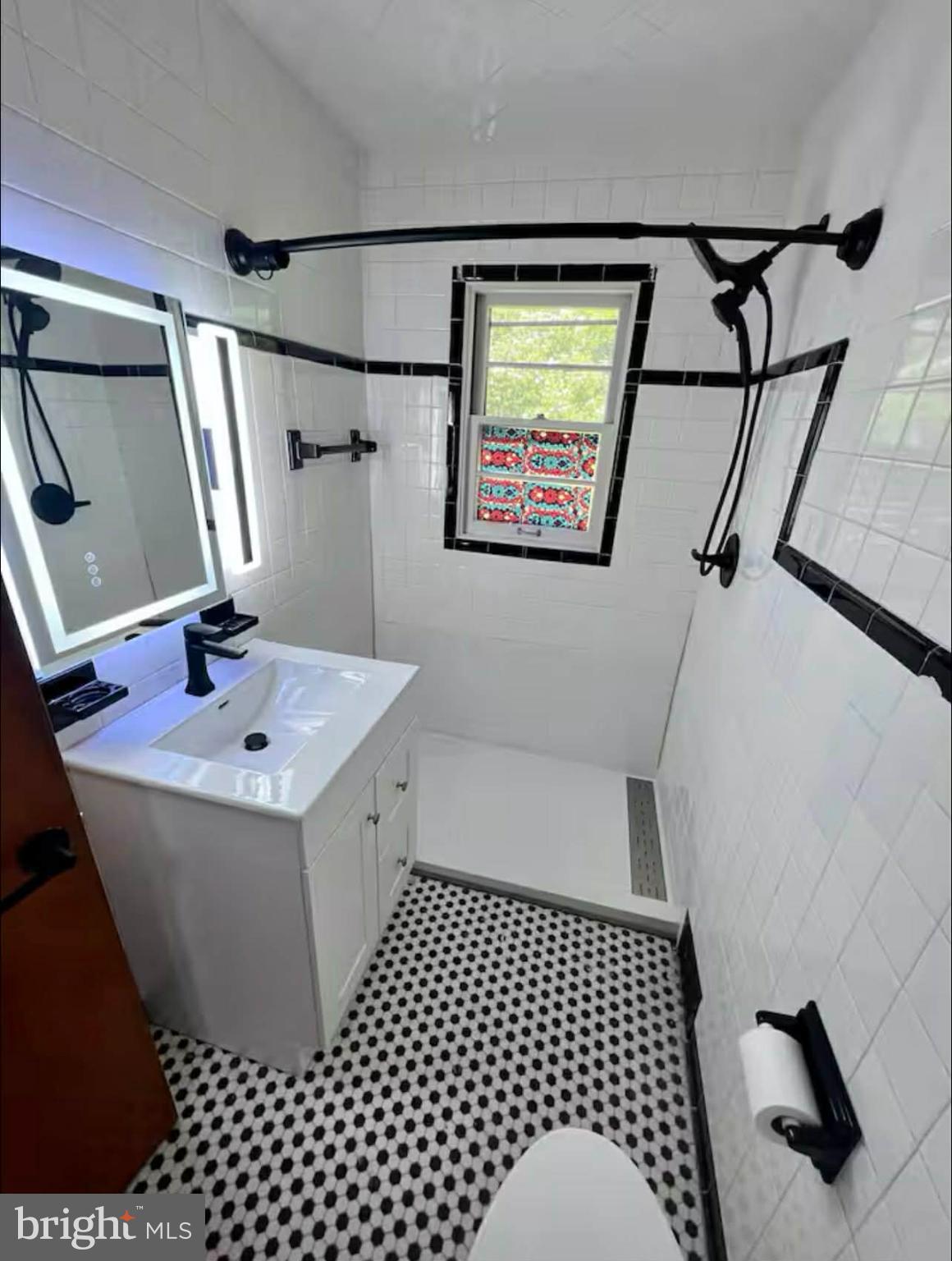 NAVES CROSSROADS - Residential