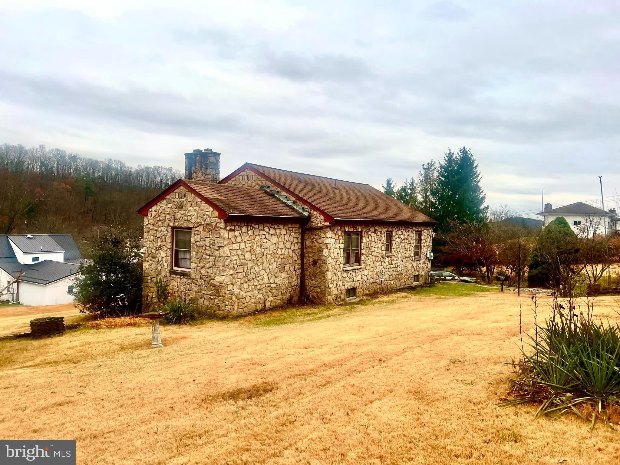 NAVES CROSSROADS - Residential