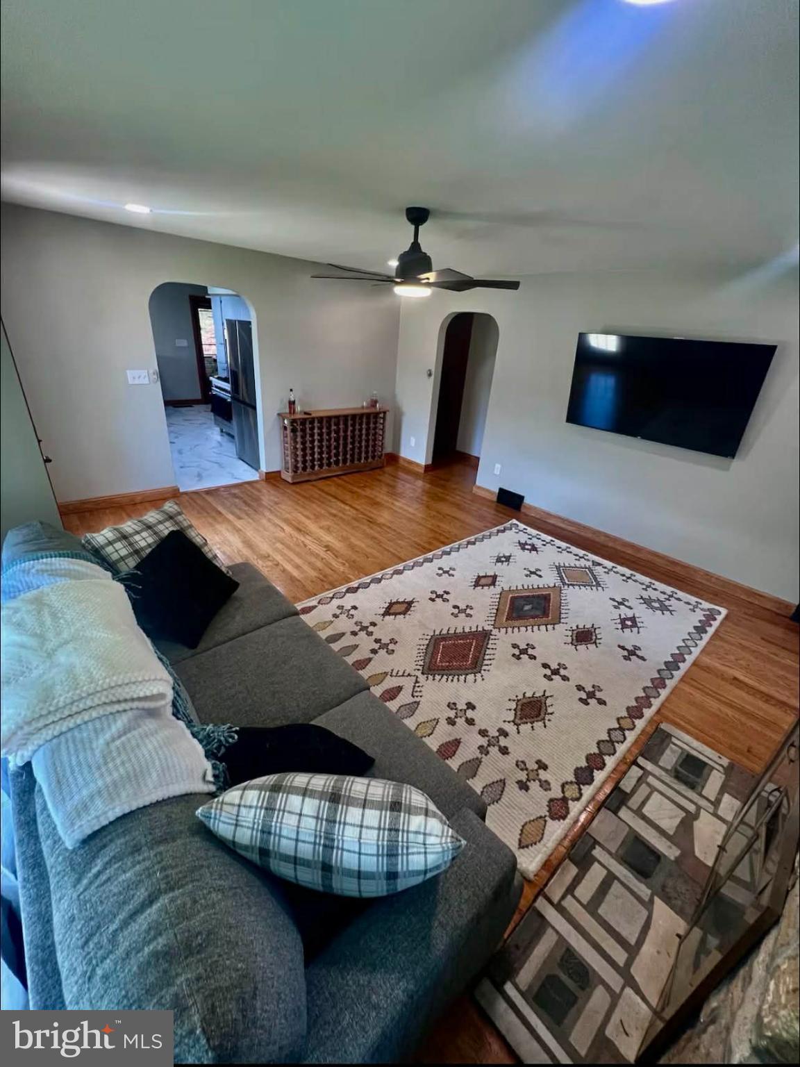 NAVES CROSSROADS - Residential