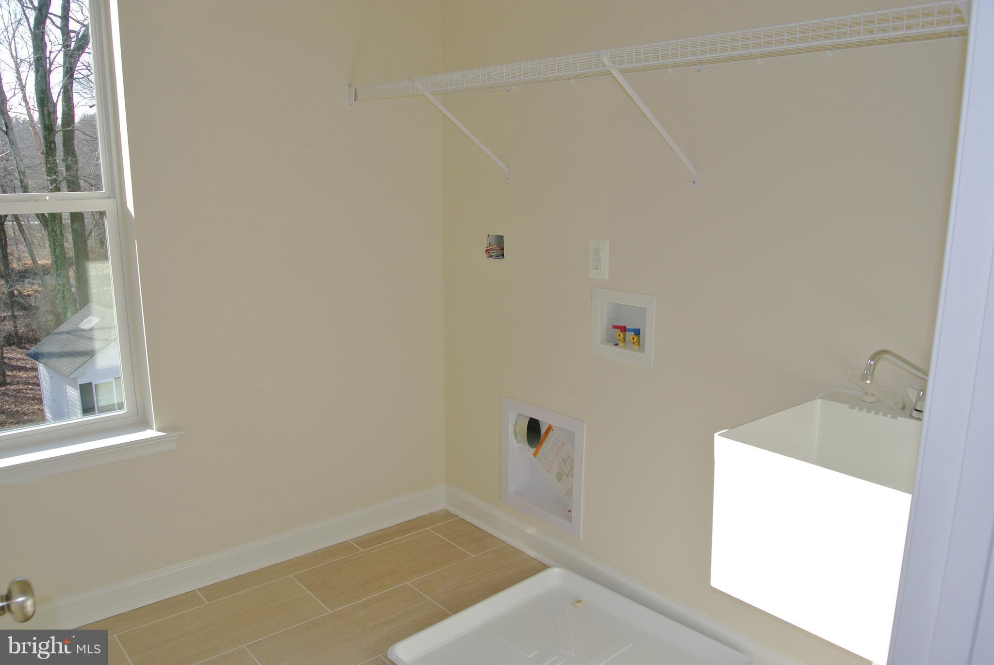 ASHFORD - Residential